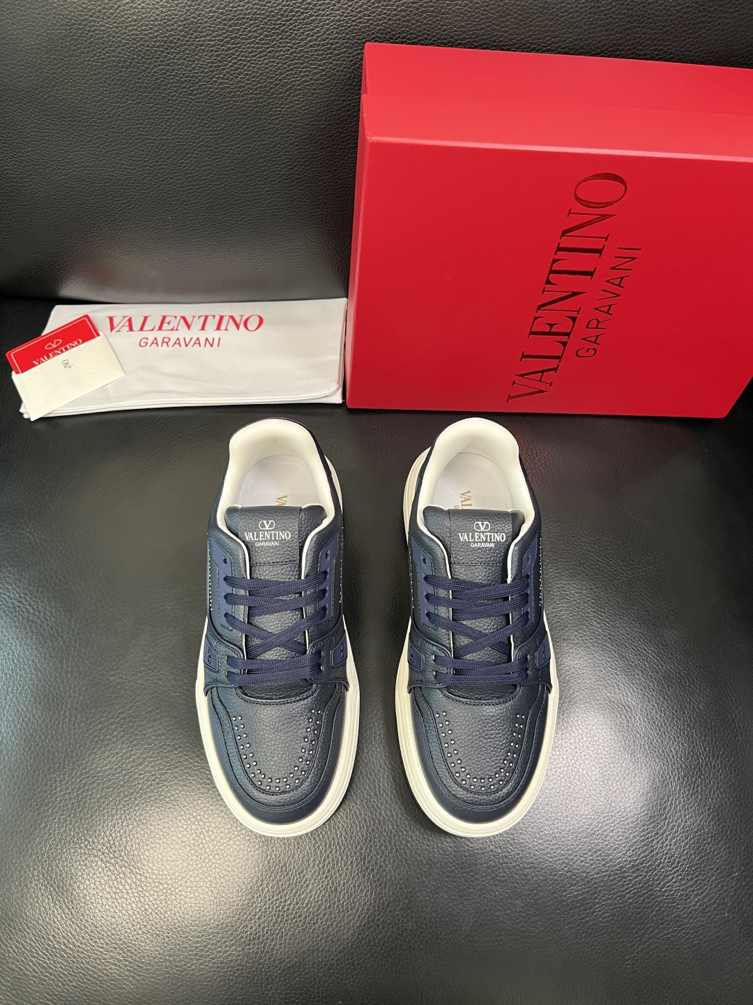 VALENTINO 高品质 顶级工艺品 华伦天奴，运动板鞋专柜同步，鞋面意大利进口，高品质拼接缤纷色彩复