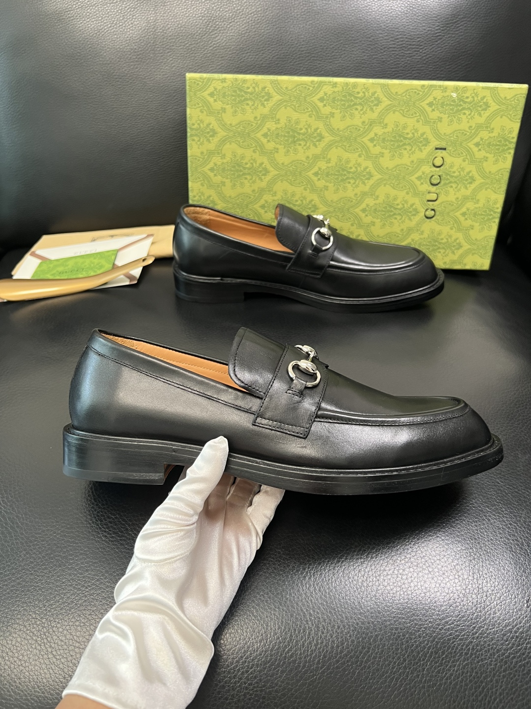 Gucci 顶级工艺品 古奇 皮鞋系列专柜同步 原厂配置，意大利进口原版牛皮，进口水染牛里 ，鞋底：原厂
