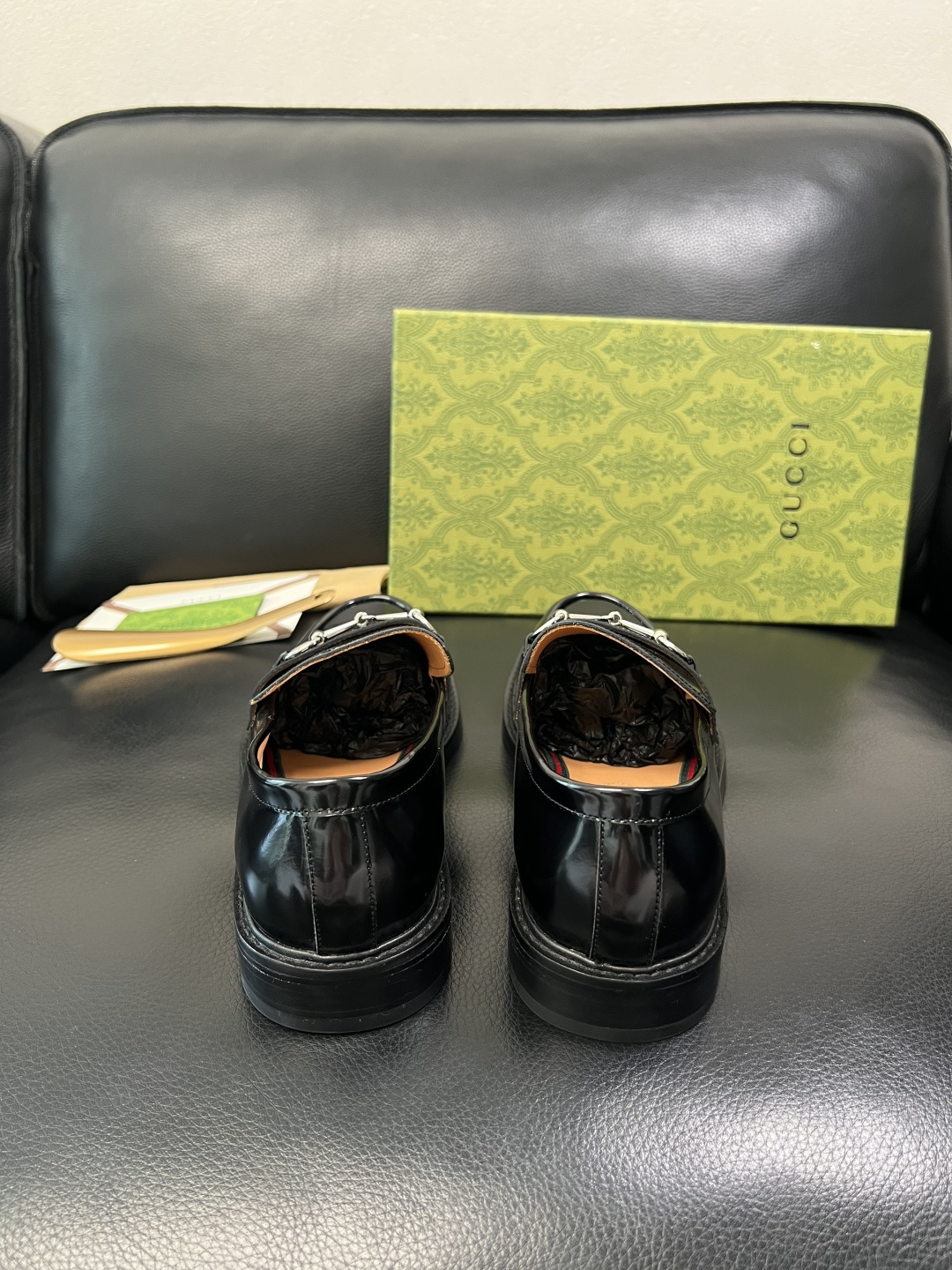 Gucci 顶级工艺品 古奇 皮鞋系列专柜同步 原厂配置，意大利进口原版牛皮，进口水染牛里 ，鞋底：原厂