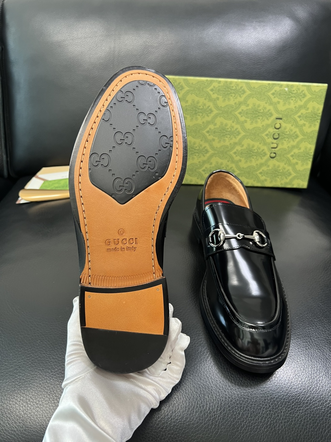 Gucci 顶级工艺品 古奇 皮鞋系列专柜同步 原厂配置，意大利进口原版牛皮，进口水染牛里 ，鞋底：原厂