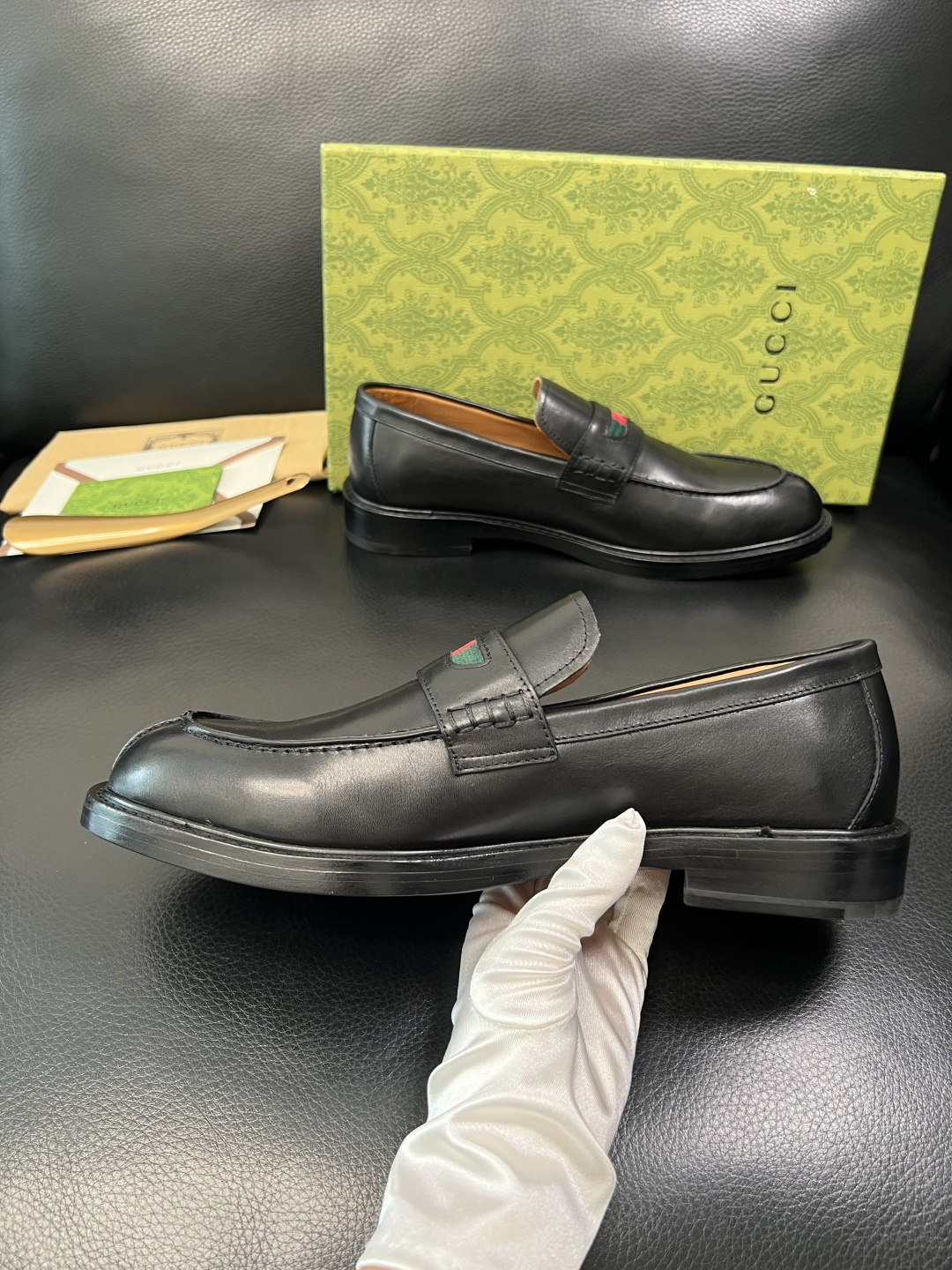 Gucci 顶级工艺品 古奇 皮鞋系列专柜同步 原厂配置，意大利进口原版牛皮，进口水染牛里 ，鞋底：原厂