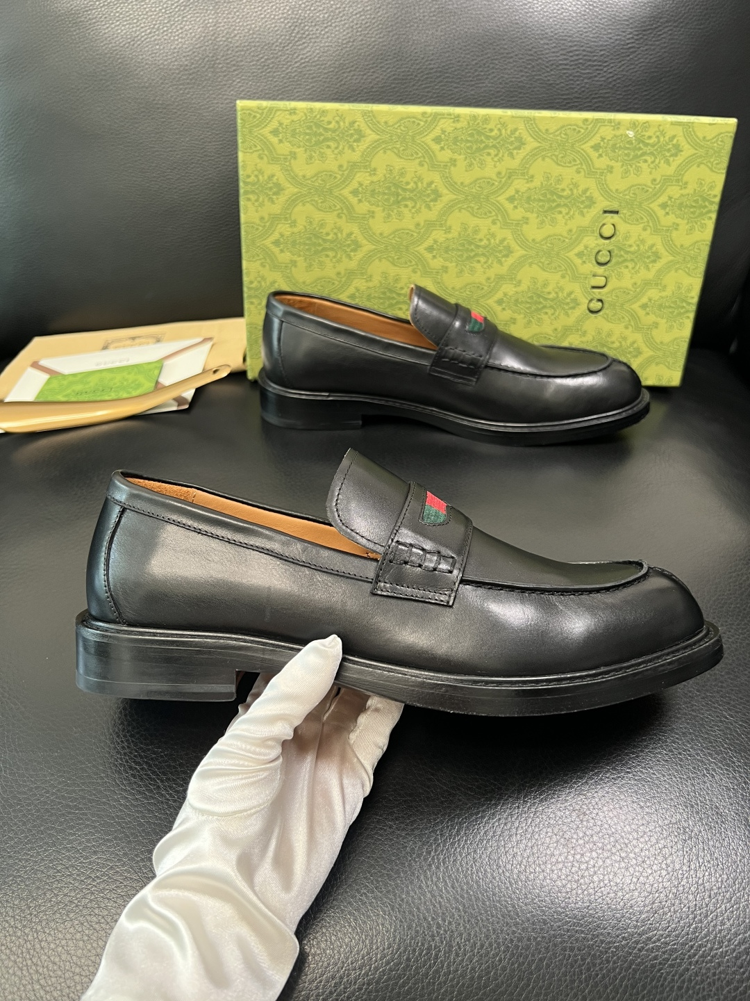 Gucci 顶级工艺品 古奇 皮鞋系列专柜同步 原厂配置，意大利进口原版牛皮，进口水染牛里 ，鞋底：原厂