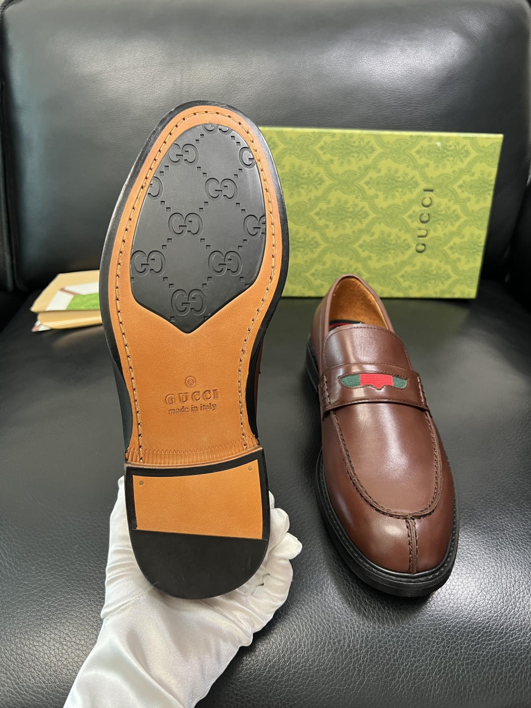 Gucci 顶级工艺品 古奇 皮鞋系列专柜同步 原厂配置，意大利进口原版牛皮，进口水染牛里 ，鞋底：原厂