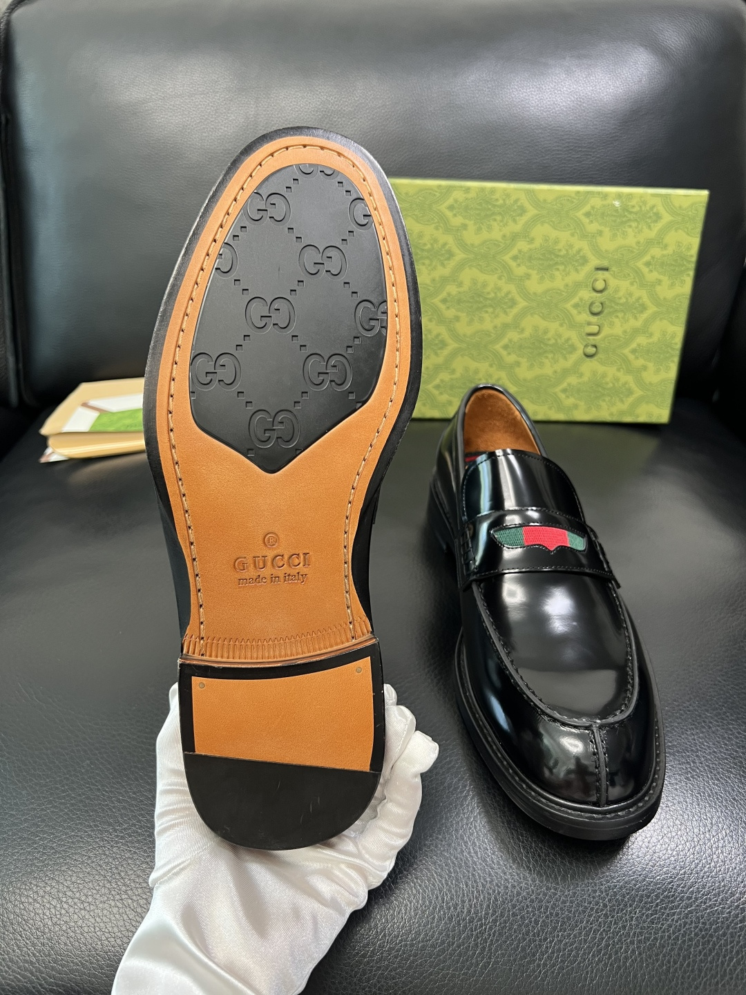 Gucci 顶级工艺品 古奇 皮鞋系列专柜同步 原厂配置，意大利进口原版牛皮，进口水染牛里 ，鞋底：原厂