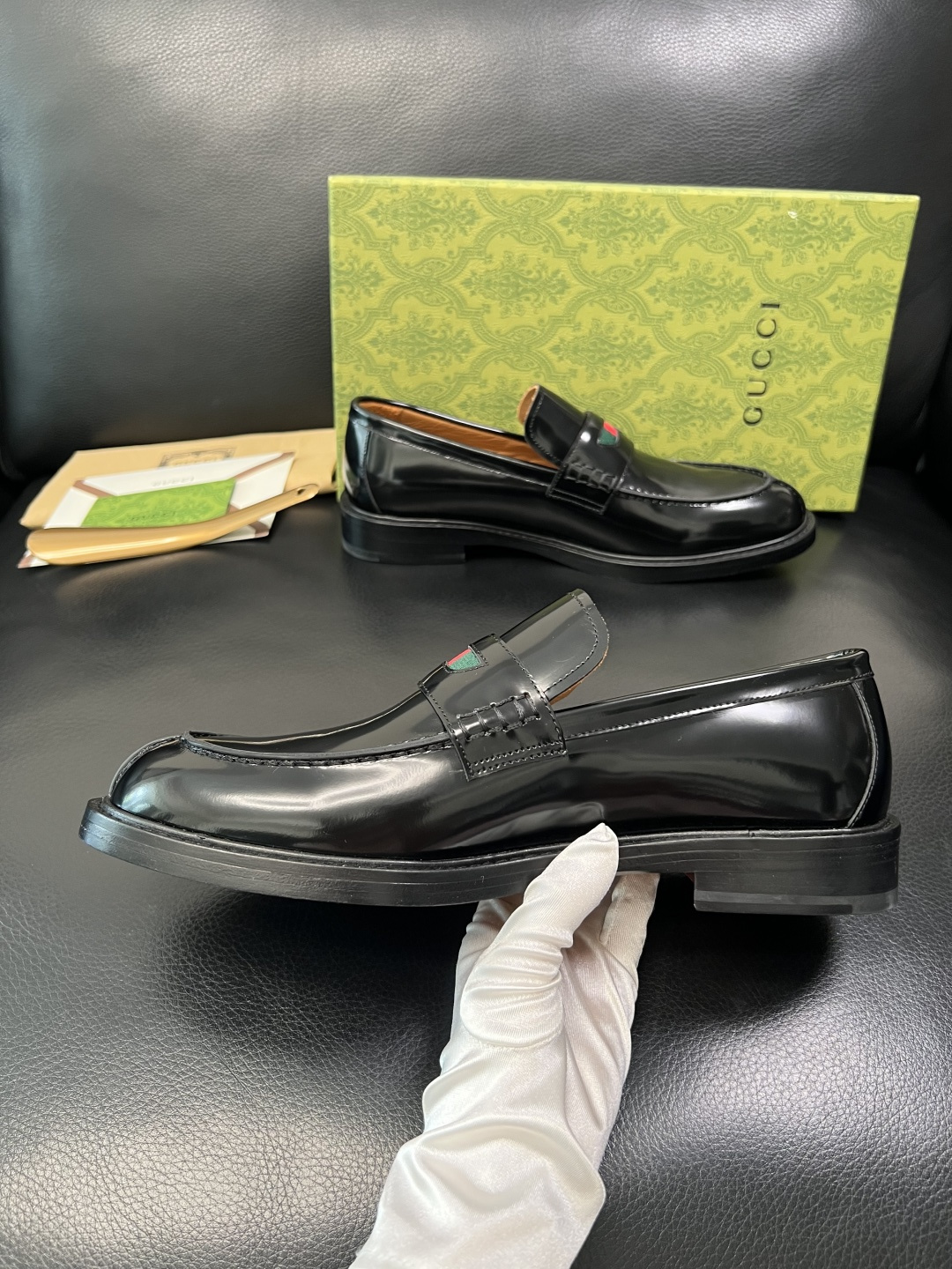 Gucci 顶级工艺品 古奇 皮鞋系列专柜同步 原厂配置，意大利进口原版牛皮，进口水染牛里 ，鞋底：原厂