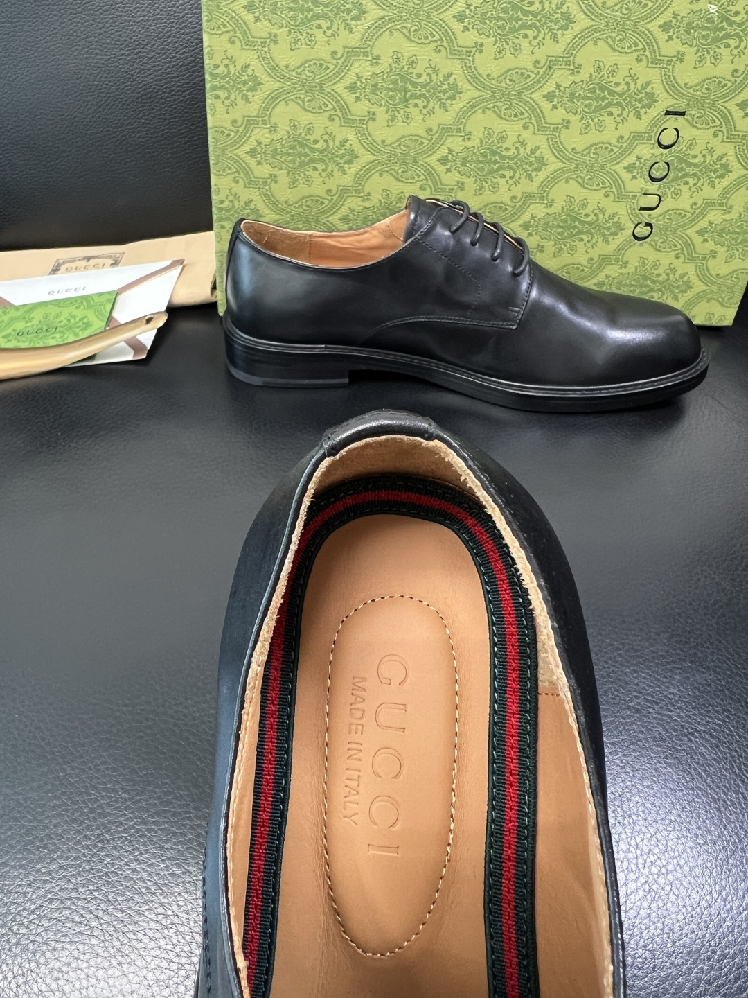Gucci 顶级工艺品 古奇 皮鞋系列专柜同步 原厂配置，意大利进口原版牛皮，进口水染牛里 ，鞋底：原厂