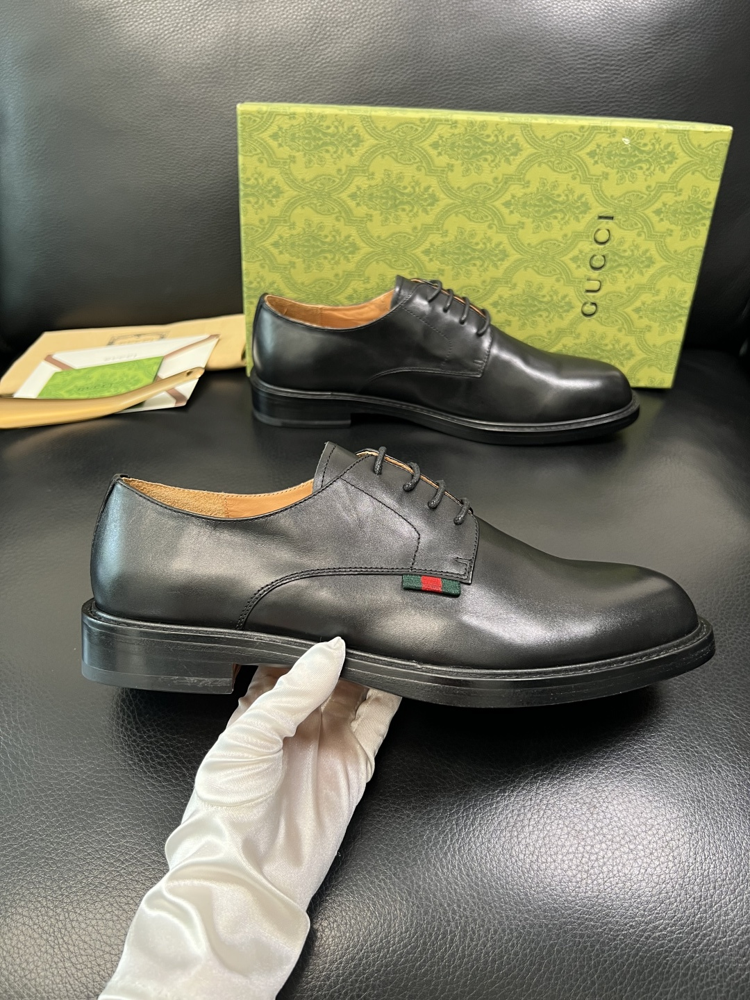 Gucci 顶级工艺品 古奇 皮鞋系列专柜同步 原厂配置，意大利进口原版牛皮，进口水染牛里 ，鞋底：原厂