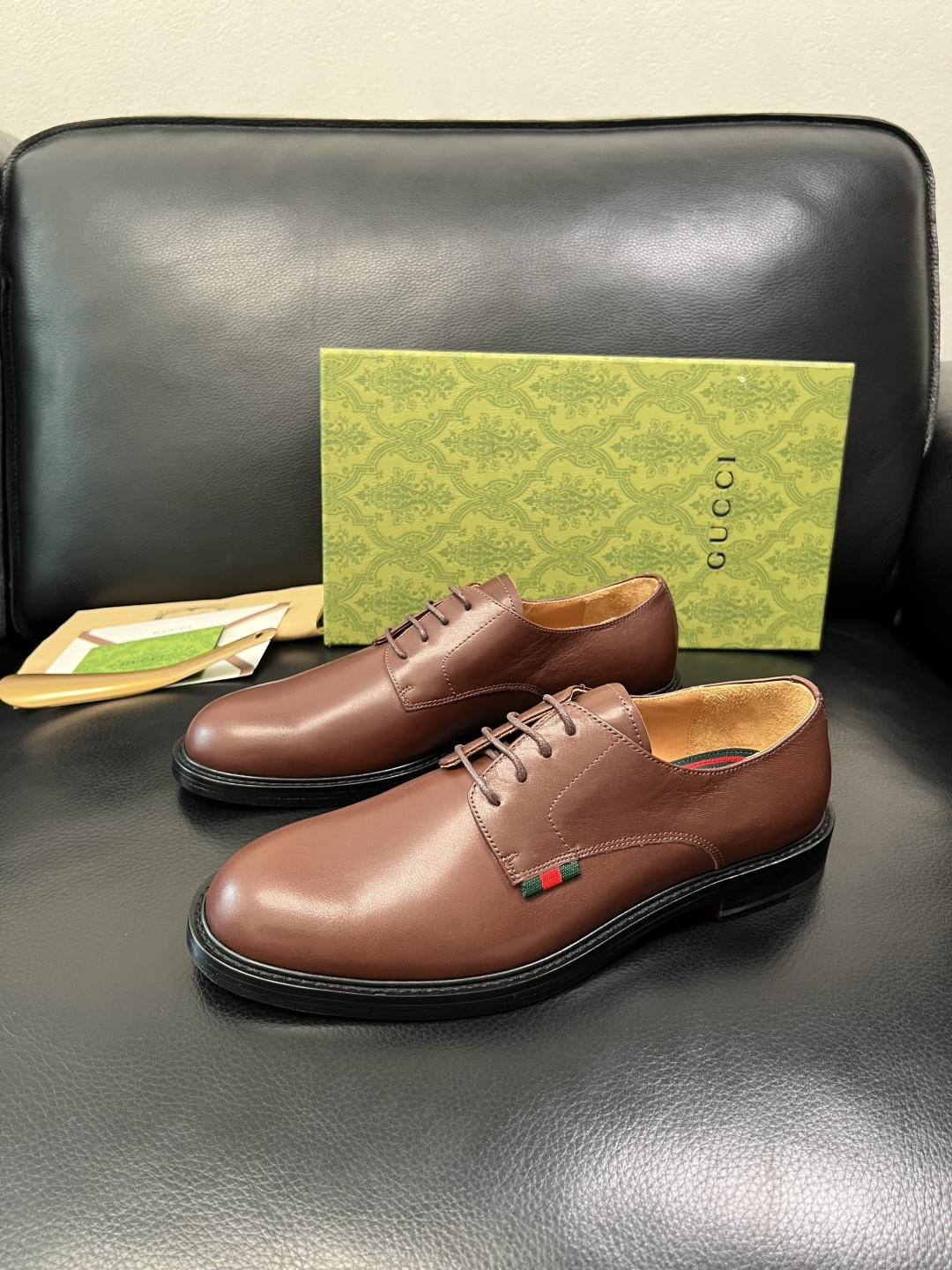 Gucci 顶级工艺品 古奇 皮鞋系列专柜同步 原厂配置，意大利进口原版牛皮，进口水染牛里 ，鞋底：原厂