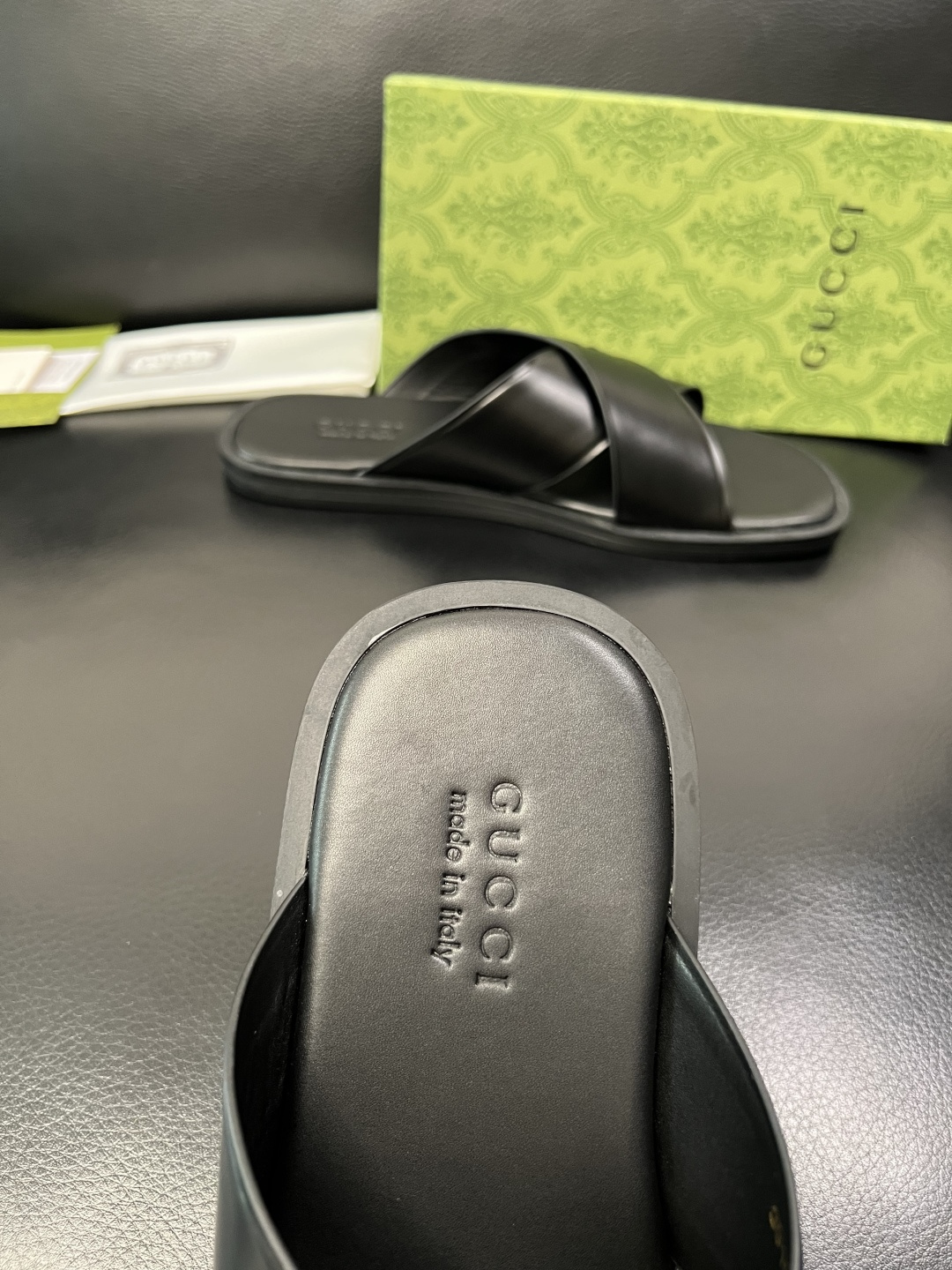 Gucci 高品质 顶级工艺品 古奇 拖鞋专柜新款原厂配置，意大利进口牛皮面料，进口牛皮内里垫，透气舒适