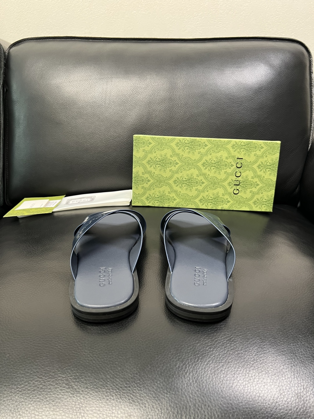 Gucci 高品质 顶级工艺品 古奇 拖鞋专柜新款原厂配置，意大利进口牛皮面料，进口牛皮内里垫，透气舒适