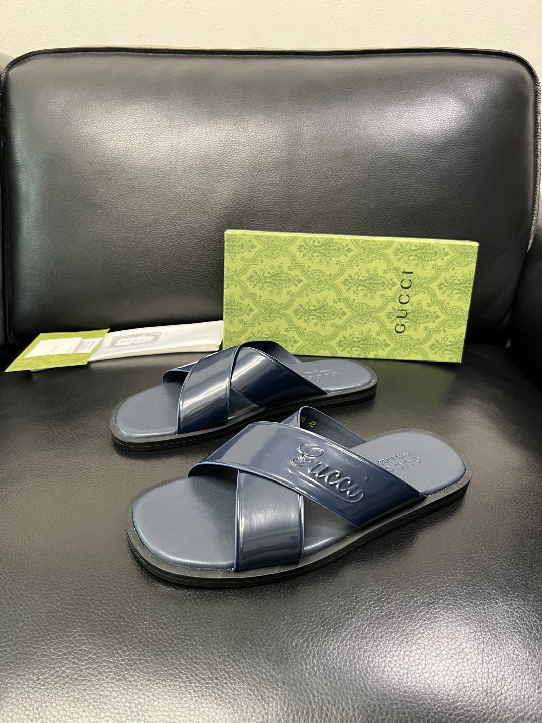 Gucci 高品质 顶级工艺品 古奇 拖鞋专柜新款原厂配置，意大利进口牛皮面料，进口牛皮内里垫，透气舒适