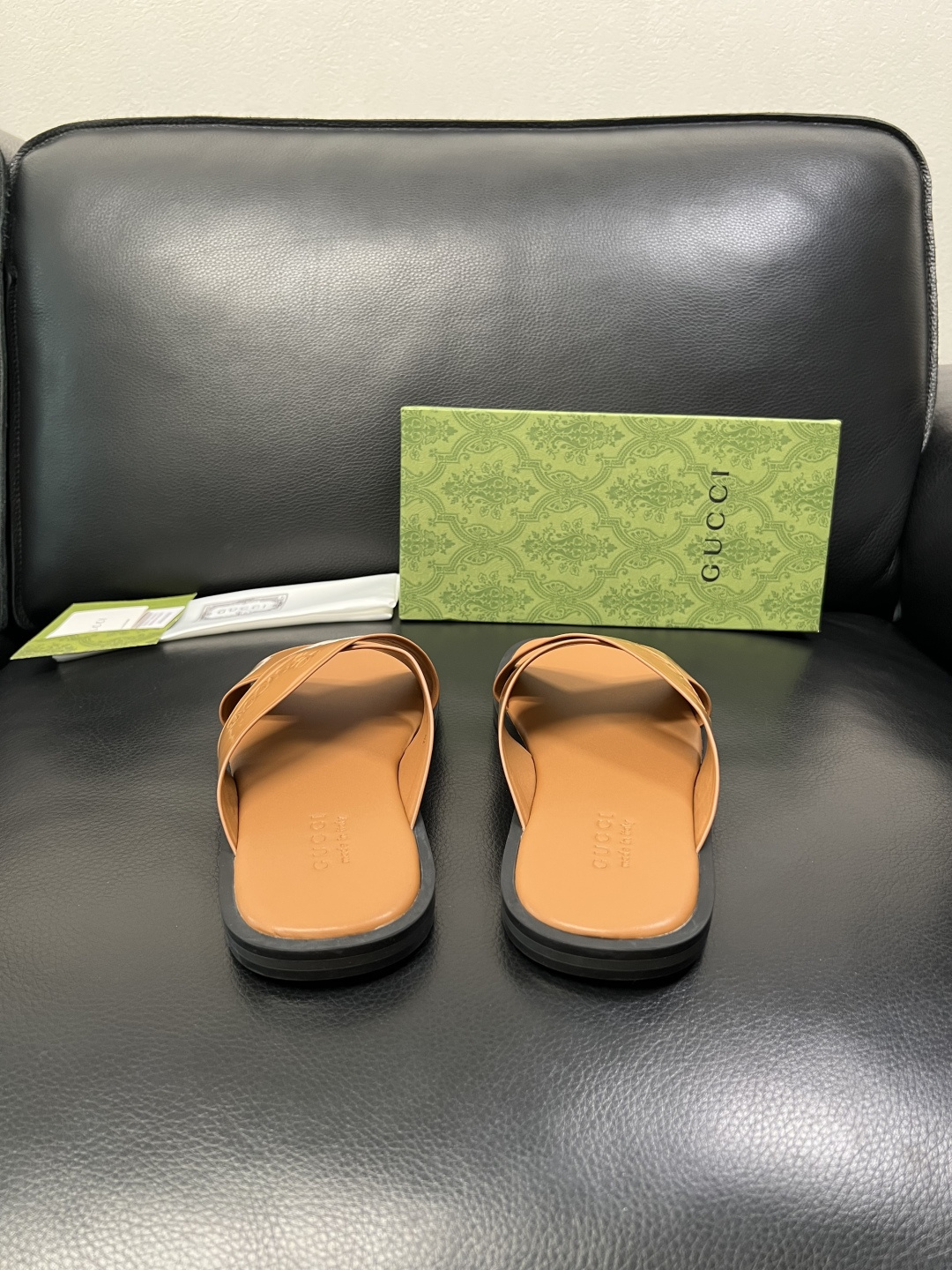 Gucci 高品质 顶级工艺品 古奇 拖鞋专柜新款原厂配置，意大利进口牛皮面料，进口牛皮内里垫，透气舒适