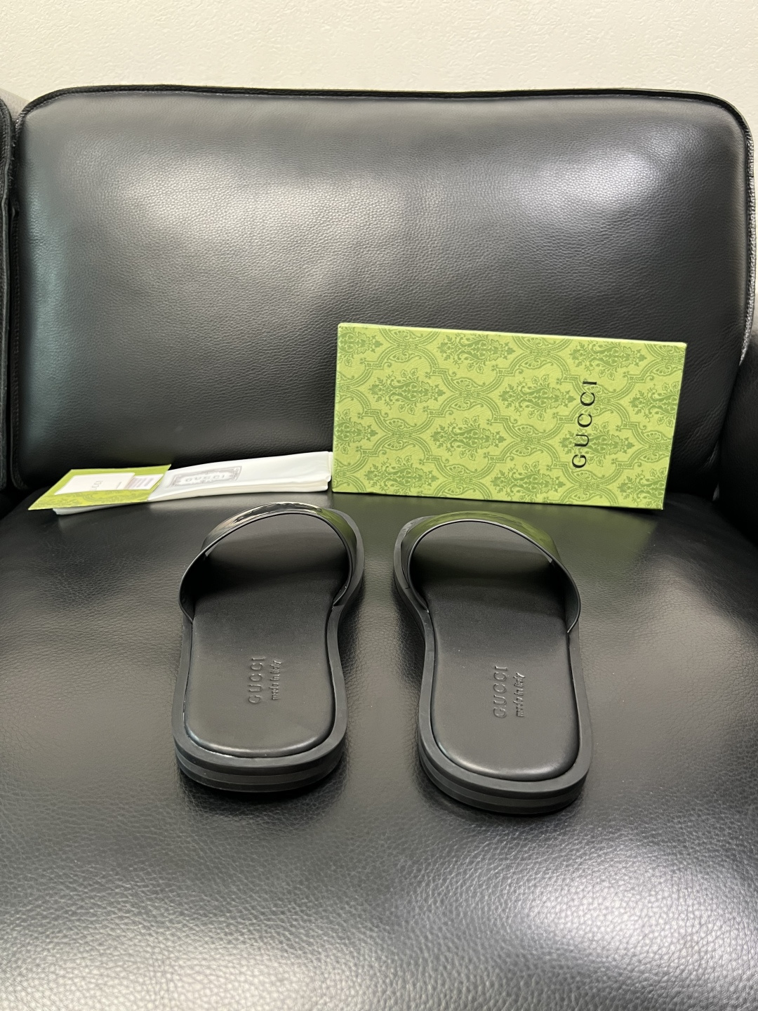 Gucci 高品质 顶级工艺品 古奇 拖鞋专柜新款原厂配置，意大利进口牛皮面料，进口牛皮内里垫，透气舒适