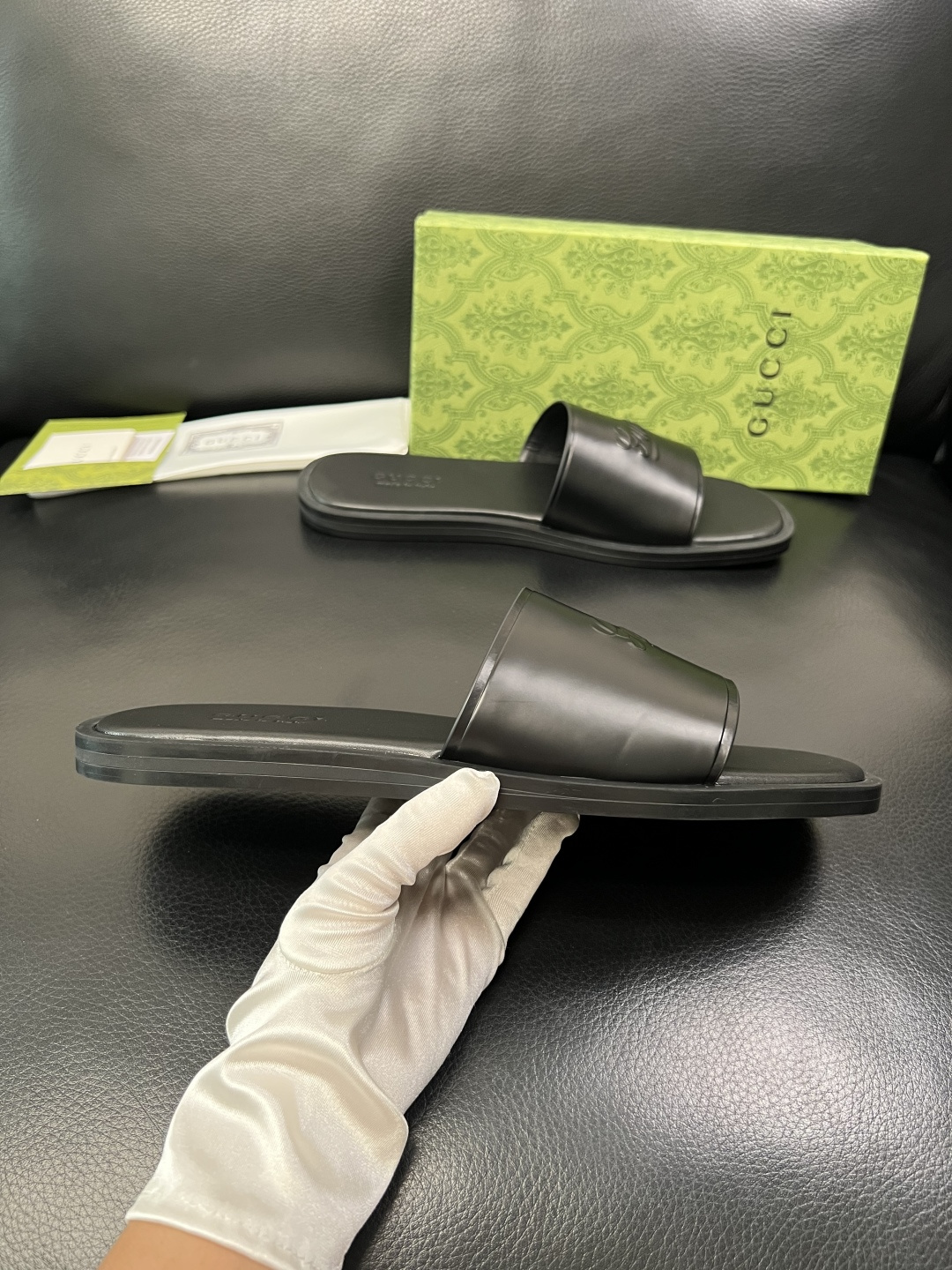 Gucci 高品质 顶级工艺品 古奇 拖鞋专柜新款原厂配置，意大利进口牛皮面料，进口牛皮内里垫，透气舒适