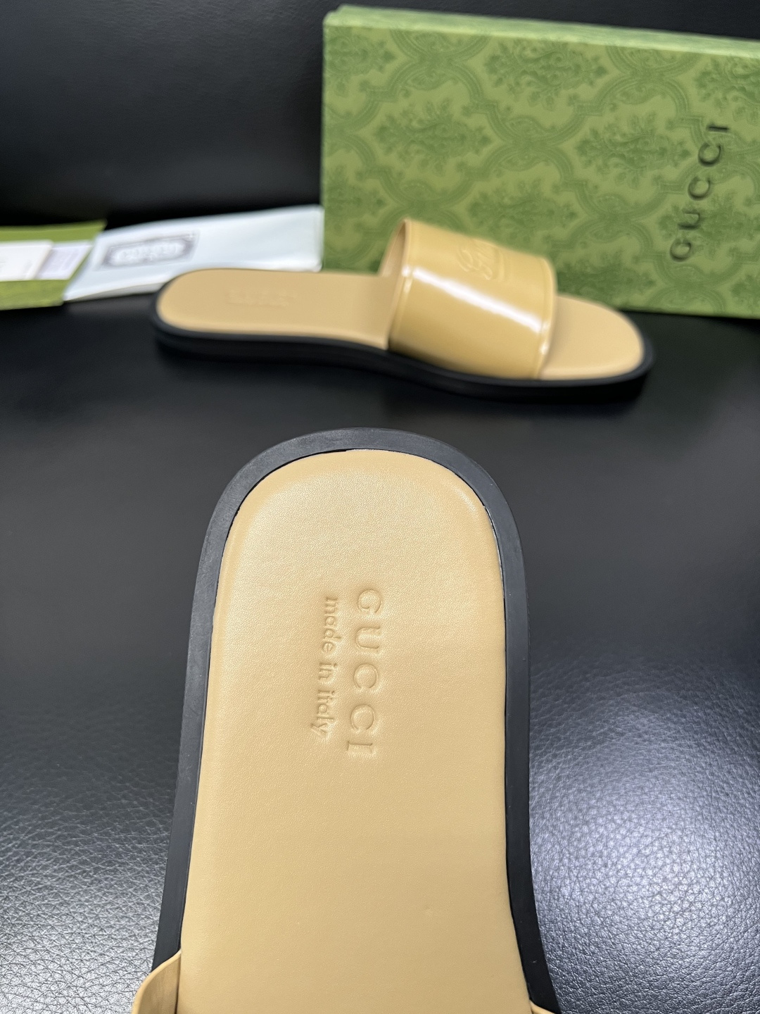 Gucci 高品质 顶级工艺品 古奇 拖鞋专柜新款原厂配置，意大利进口牛皮面料，进口牛皮内里垫，透气舒适
