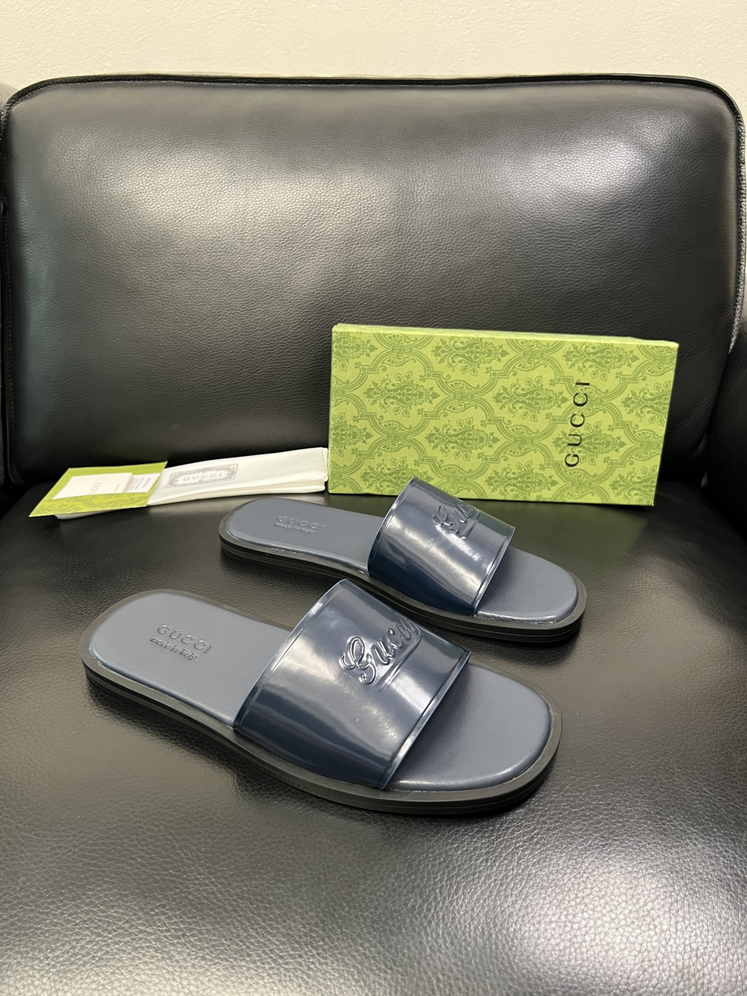 Gucci 高品质 顶级工艺品 古奇 拖鞋专柜新款原厂配置，意大利进口牛皮面料，进口牛皮内里垫，透气舒适