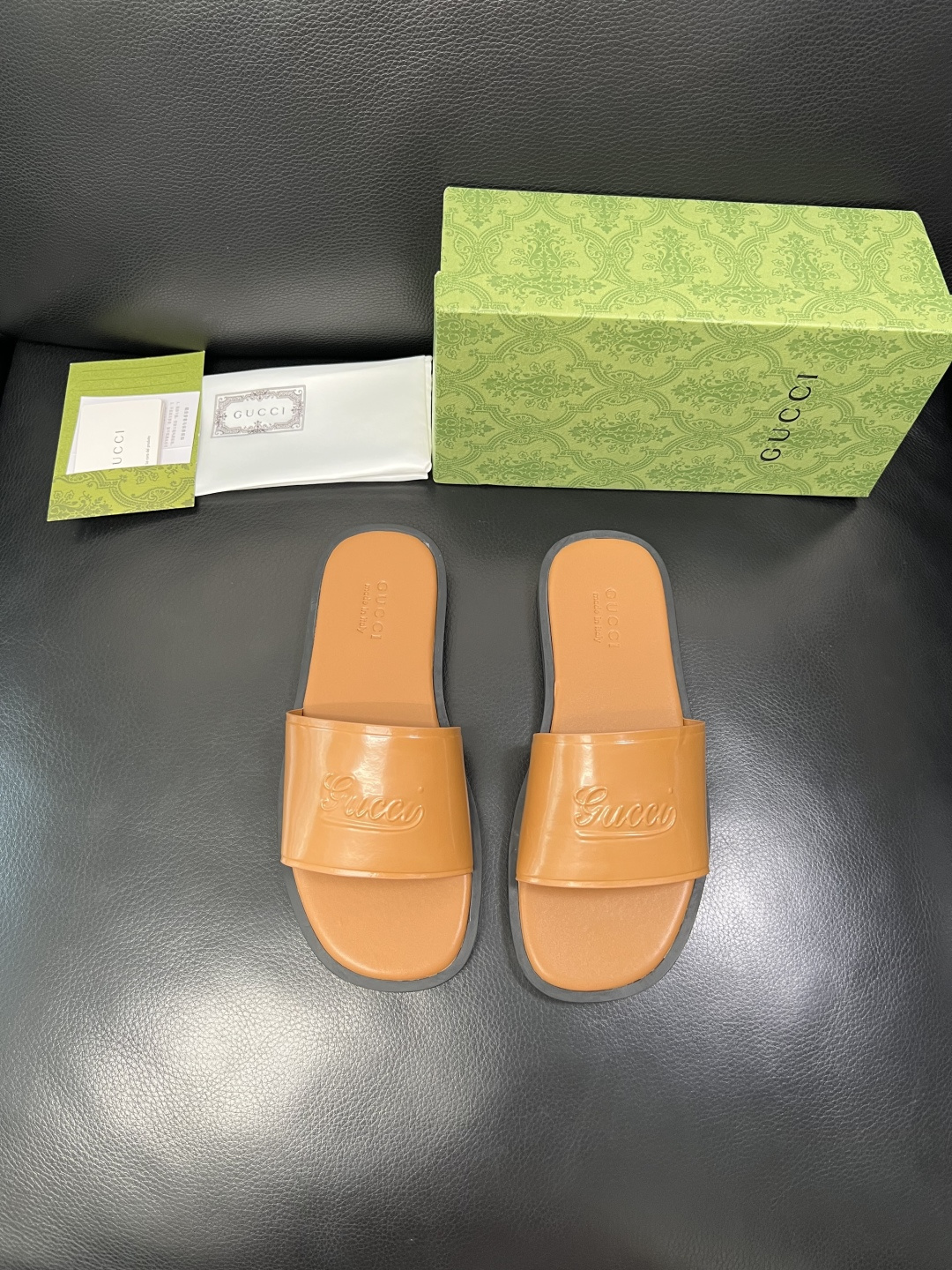 Gucci 高品质 顶级工艺品 古奇 拖鞋专柜新款原厂配置，意大利进口牛皮面料，进口牛皮内里垫，透气舒适