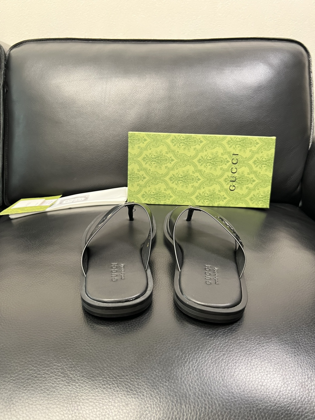 Gucci 高品质 顶级工艺品 古奇 拖鞋专柜新款原厂配置，意大利进口牛皮面料，进口牛皮内里垫，透气舒适