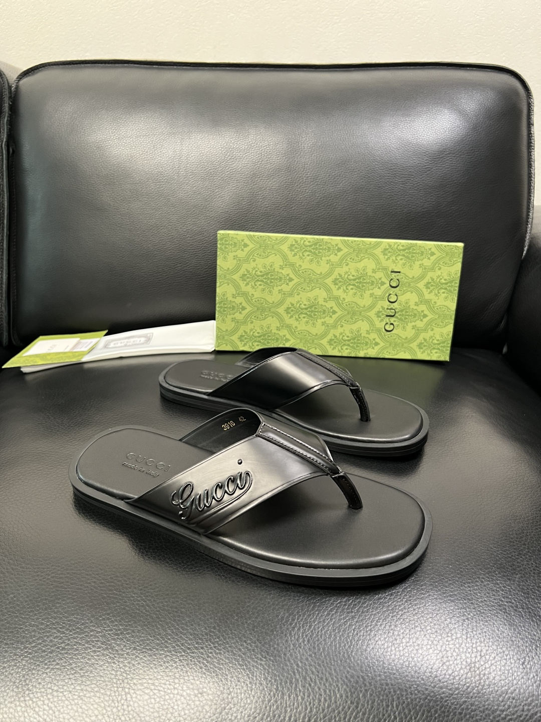 Gucci 高品质 顶级工艺品 古奇 拖鞋专柜新款原厂配置，意大利进口牛皮面料，进口牛皮内里垫，透气舒适