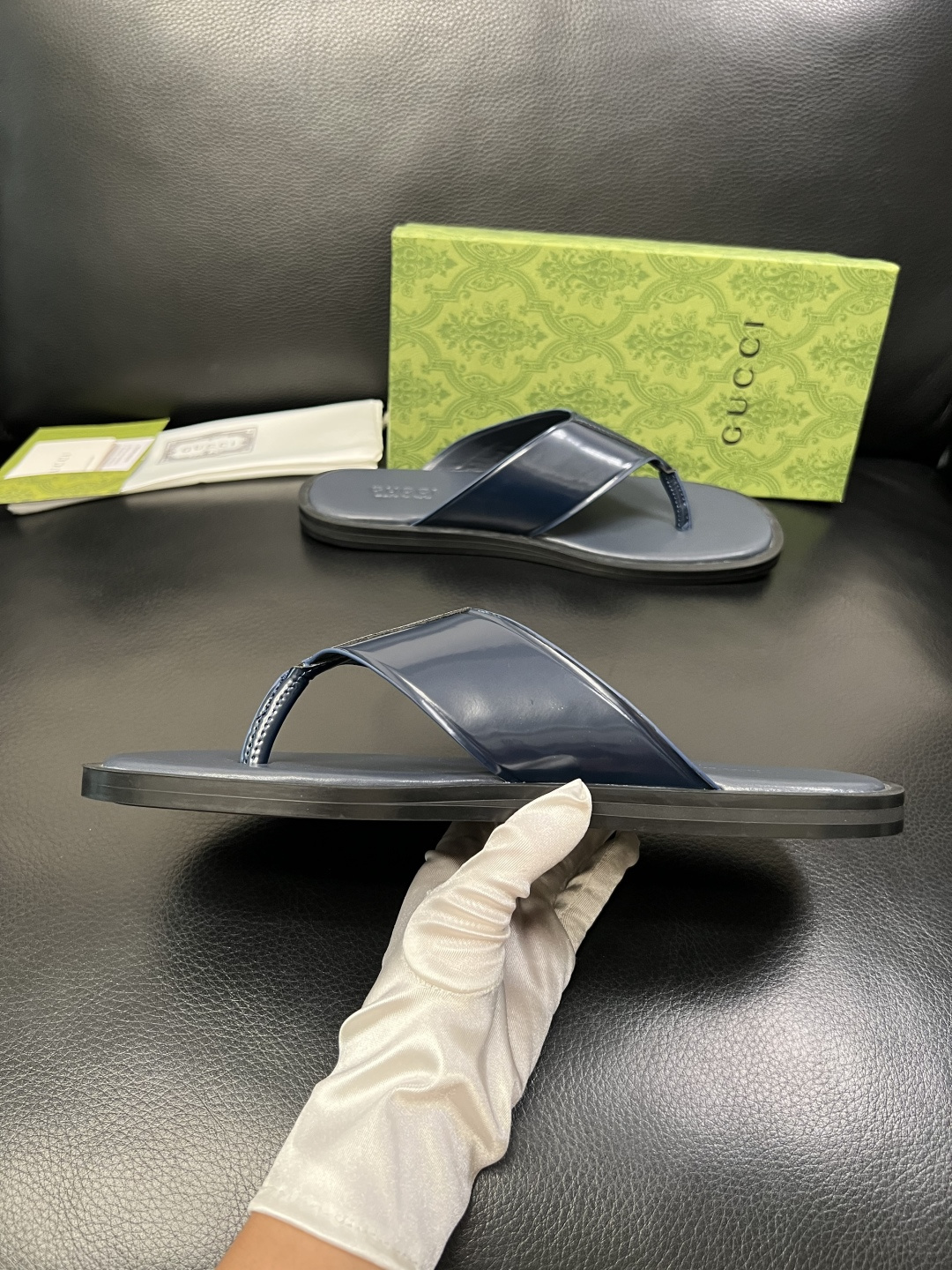 Gucci 高品质 顶级工艺品 古奇 拖鞋专柜新款原厂配置，意大利进口牛皮面料，进口牛皮内里垫，透气舒适