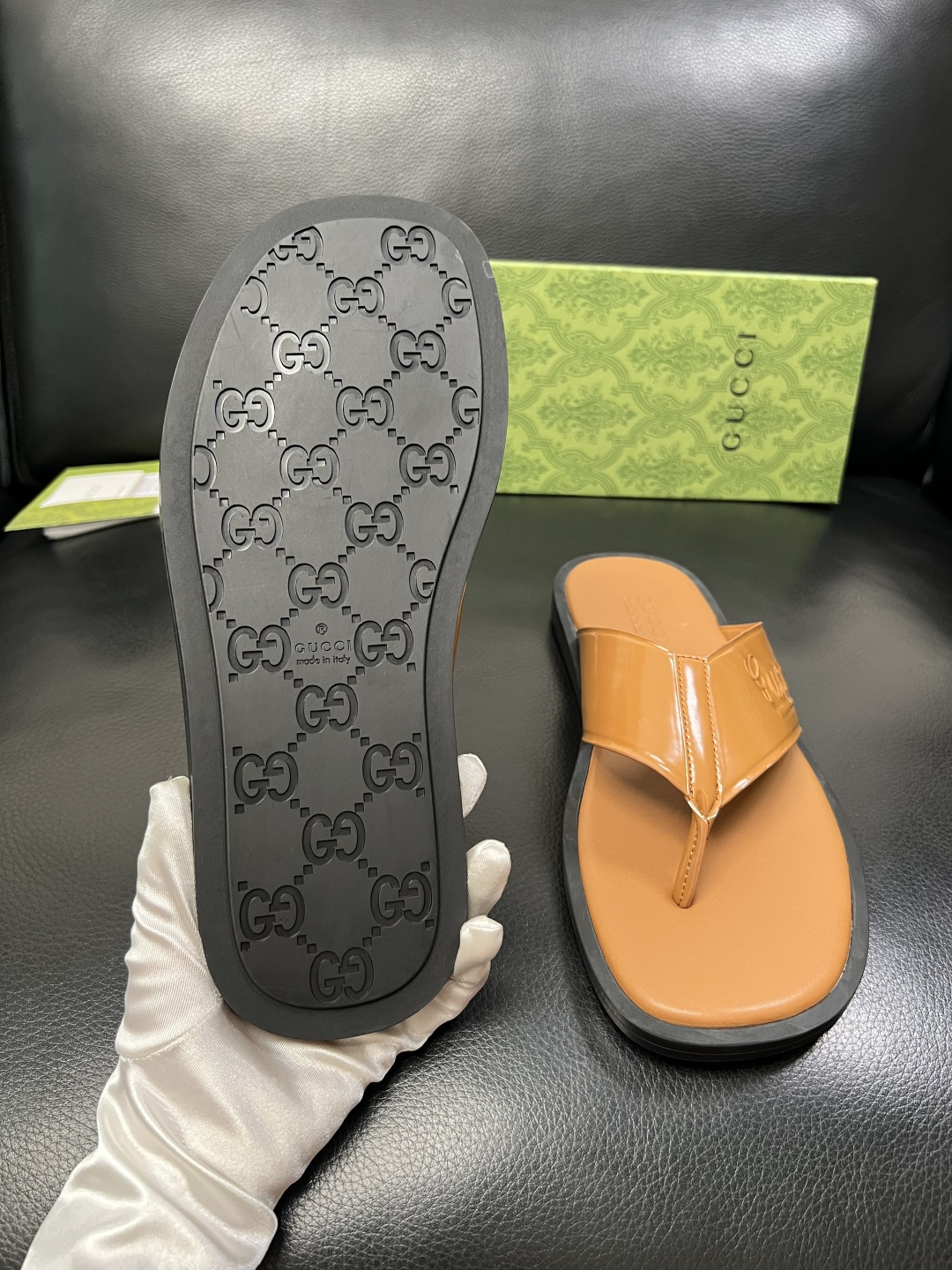 Gucci 高品质 顶级工艺品 古奇 拖鞋专柜新款原厂配置，意大利进口牛皮面料，进口牛皮内里垫，透气舒适