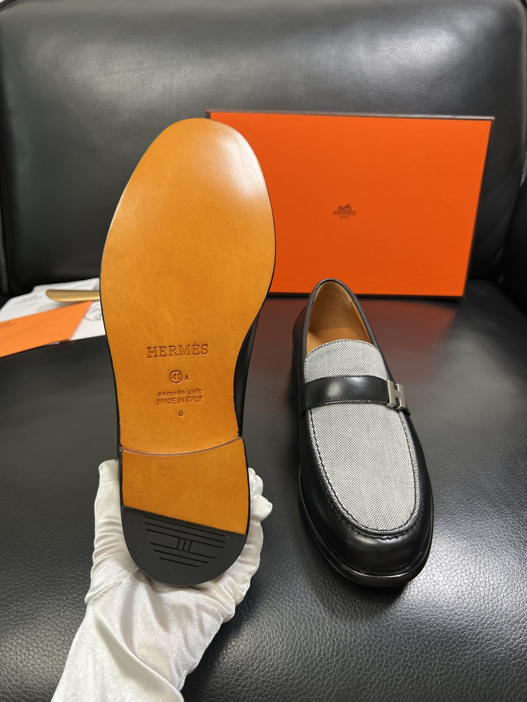 Hermes 高品质 顶级工艺品 爱马仕 皮鞋专柜同步 原厂配置，意大利进口原版牛皮面料，透气舒适进口水