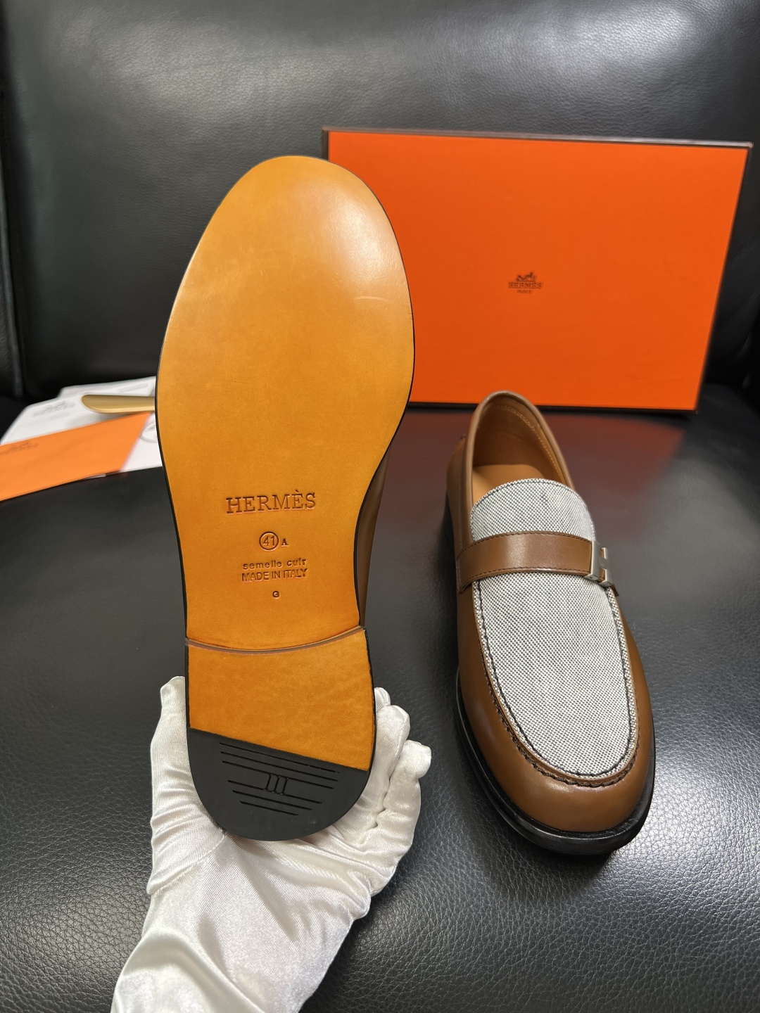 Hermes 高品质 顶级工艺品 爱马仕 皮鞋专柜同步 原厂配置，意大利进口原版牛皮面料，透气舒适进口水
