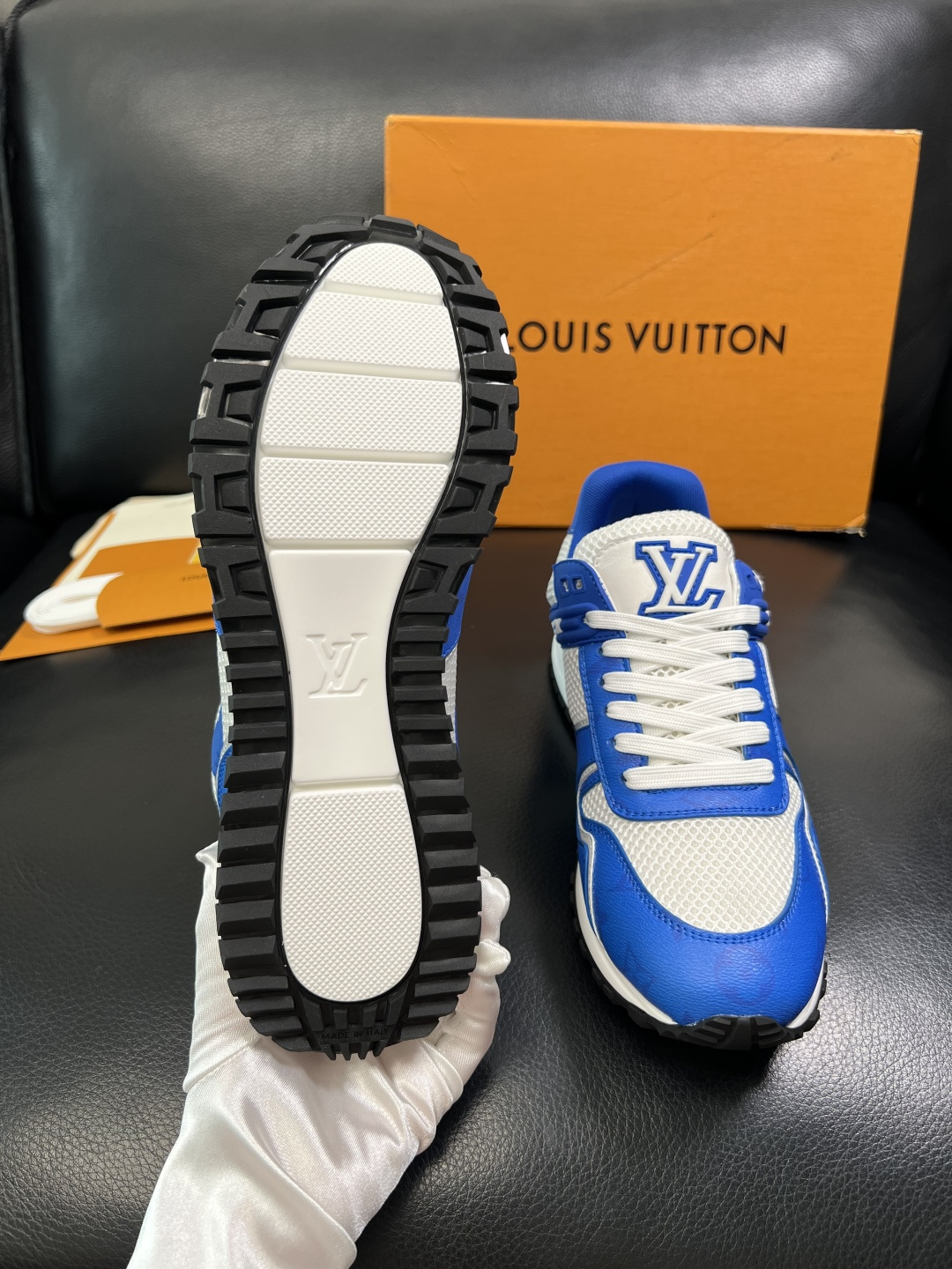 Lv 高品质 顶级工艺品 路易威登，运动板鞋专柜同步，鞋面意大利进口，高品质拼接缤纷色彩复杂工艺品，进口