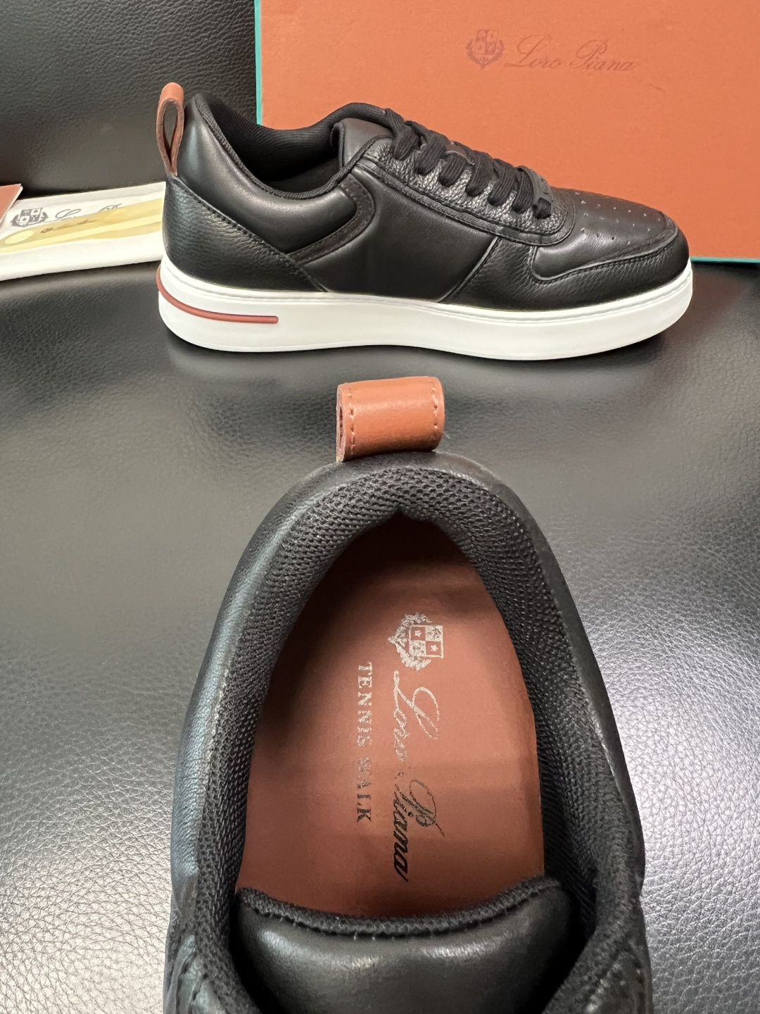 Loro Piana 高品质 顶级工艺品 诺悠翩雅 新品专柜同步原厂配置，鞋面意大利进口牛皮面料，高品质