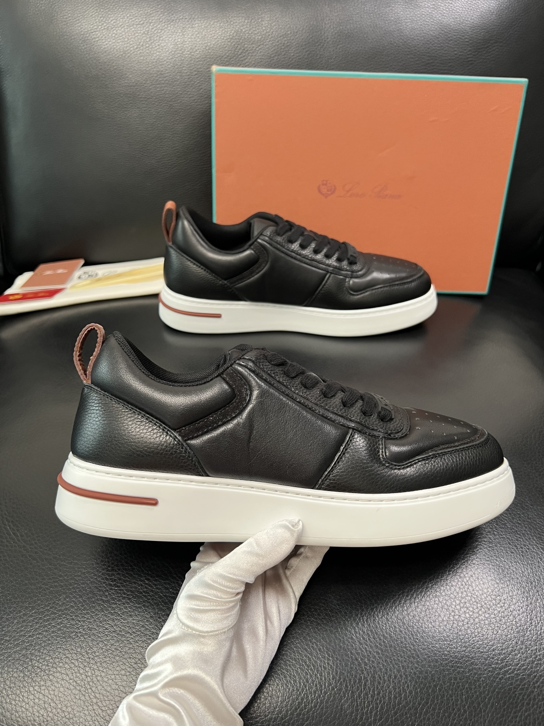 Loro Piana 高品质 顶级工艺品 诺悠翩雅 新品专柜同步原厂配置，鞋面意大利进口牛皮面料，高品质