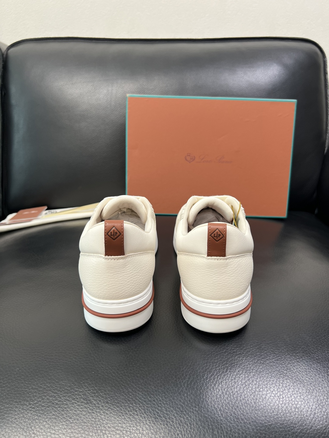 Loro Piana 高品质 顶级工艺品 诺悠翩雅 新品专柜同步原厂配置，鞋面意大利进口牛皮面料，高品质