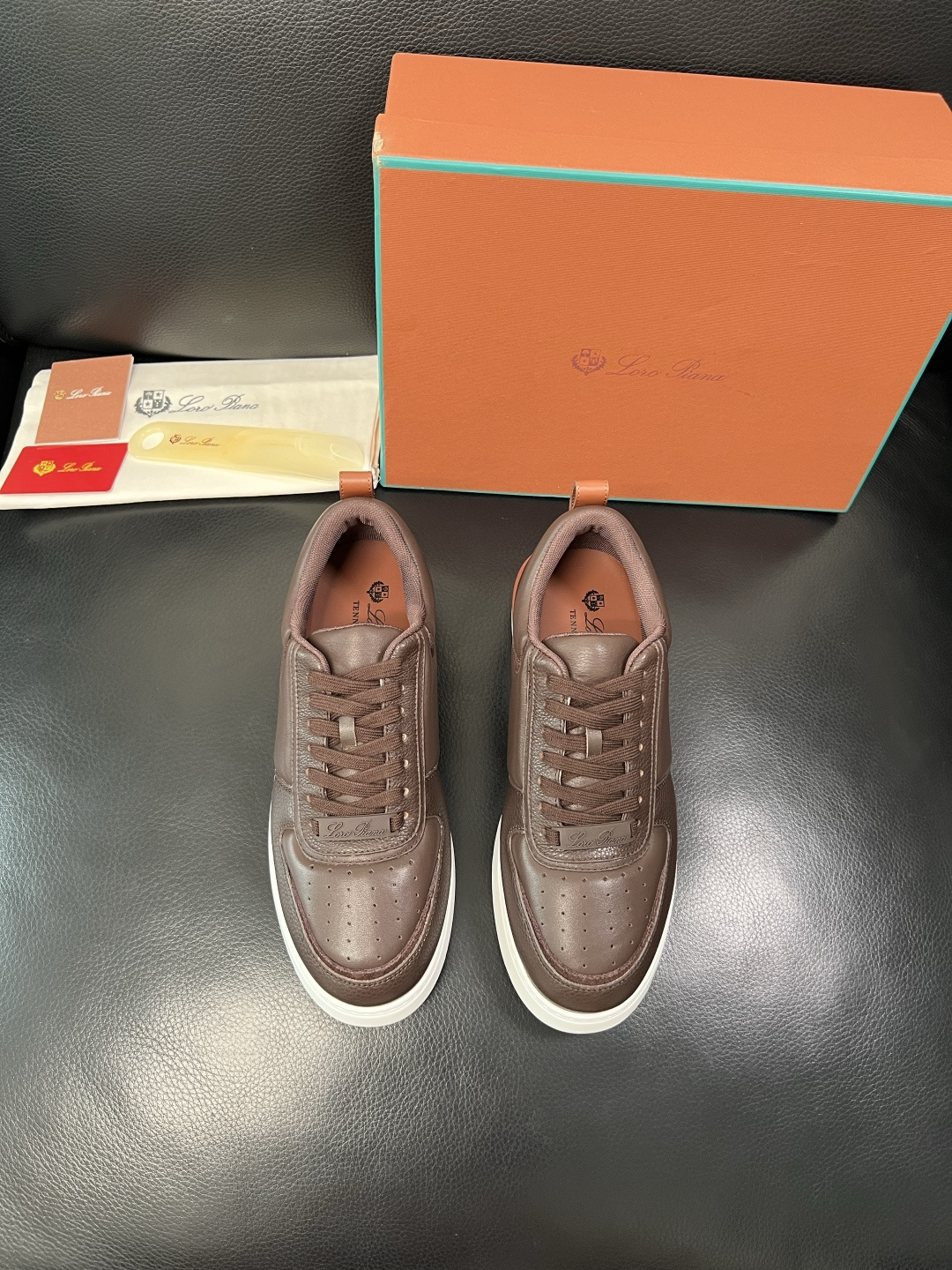 Loro Piana 高品质 顶级工艺品 诺悠翩雅 新品专柜同步原厂配置，鞋面意大利进口牛皮面料，高品质