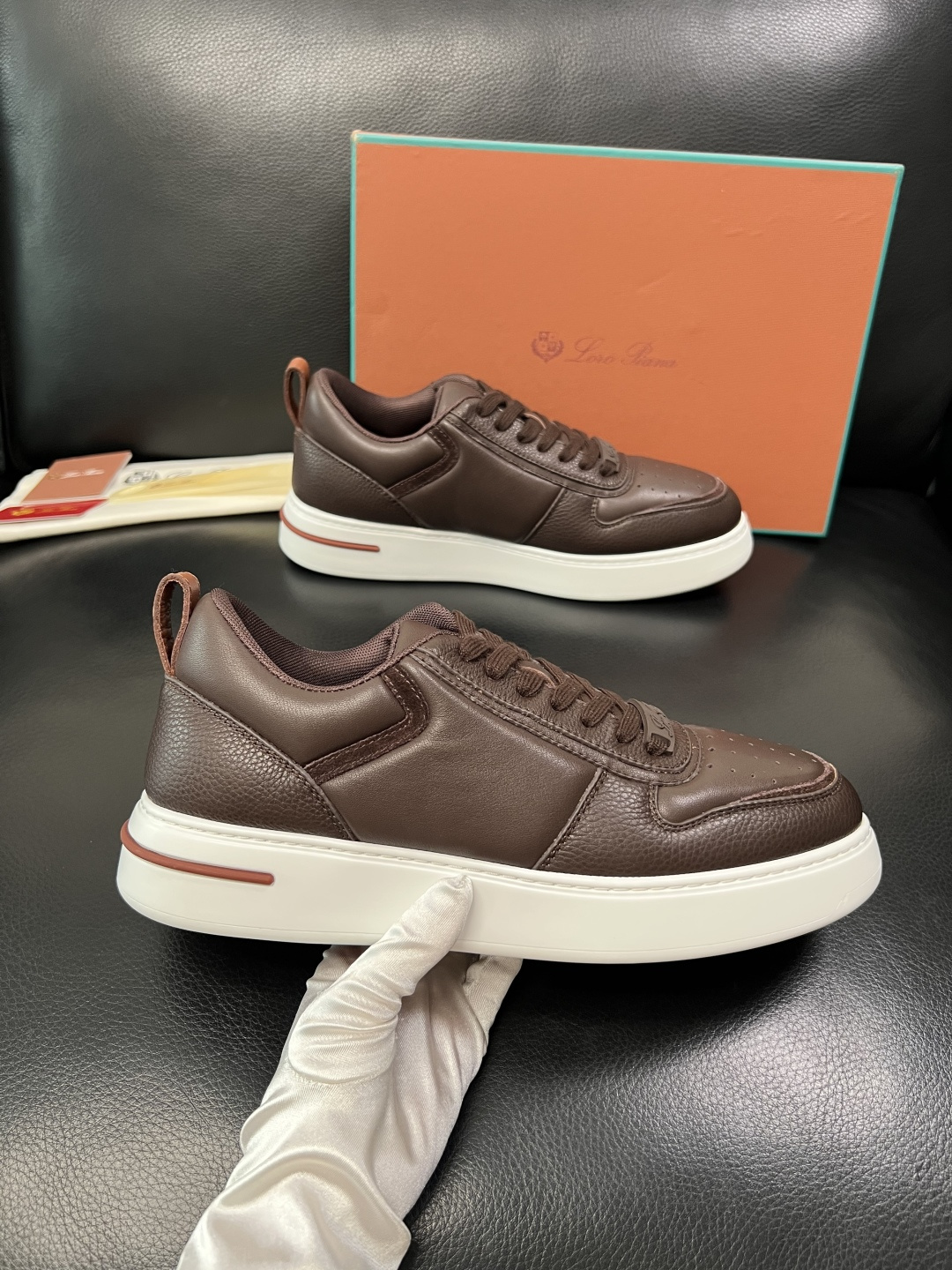 Loro Piana 高品质 顶级工艺品 诺悠翩雅 新品专柜同步原厂配置，鞋面意大利进口牛皮面料，高品质