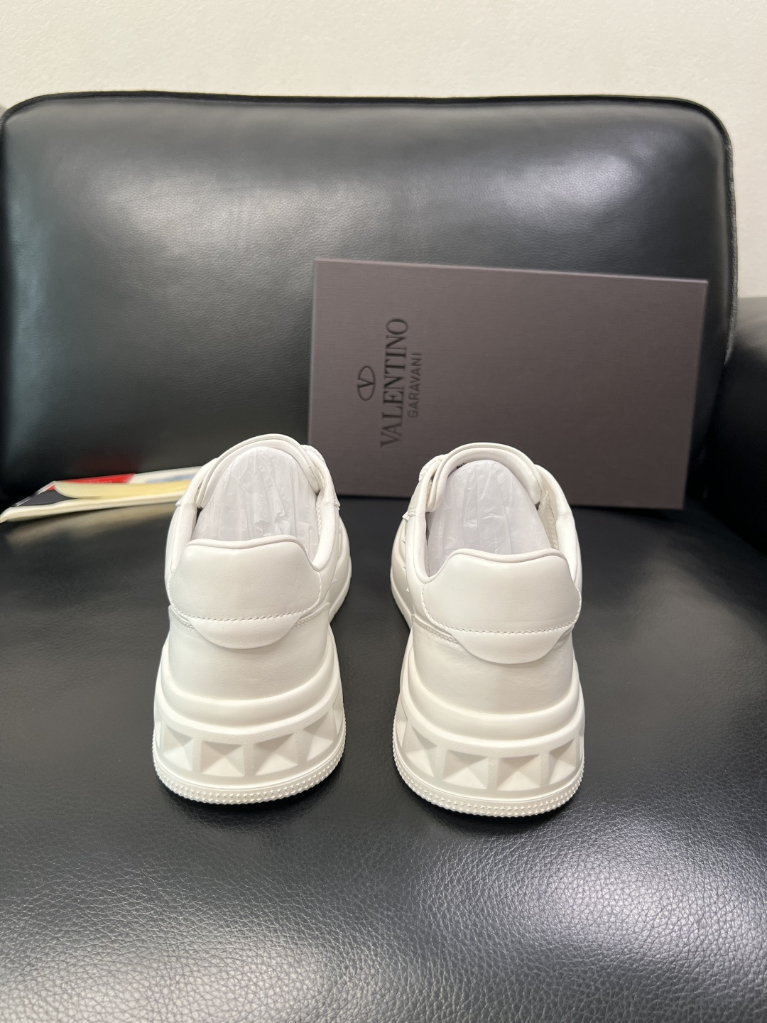 VALENTINO 高品质 顶级工艺品 华伦天奴，运动板鞋专柜同步，鞋面意大利进口，高品质拼接缤纷色彩复