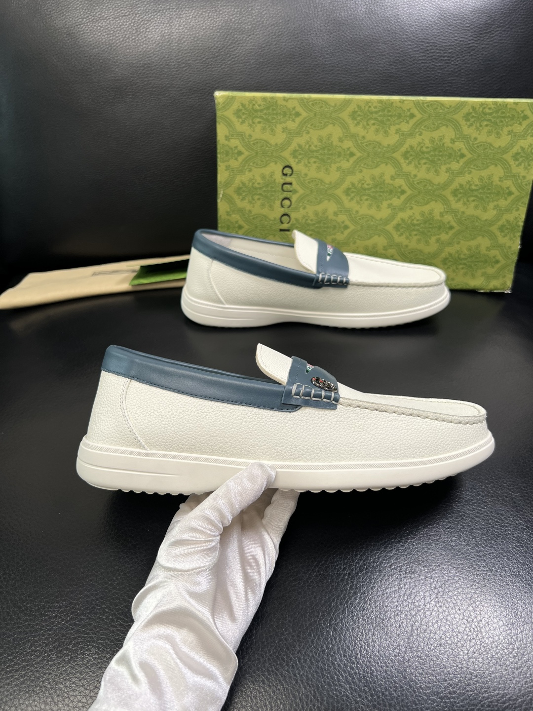 Gucci 高品质 顶级工艺品 古奇 专柜新款原厂配置，意大利进口牛皮面料，进口牛皮内里垫，透气舒适，鞋