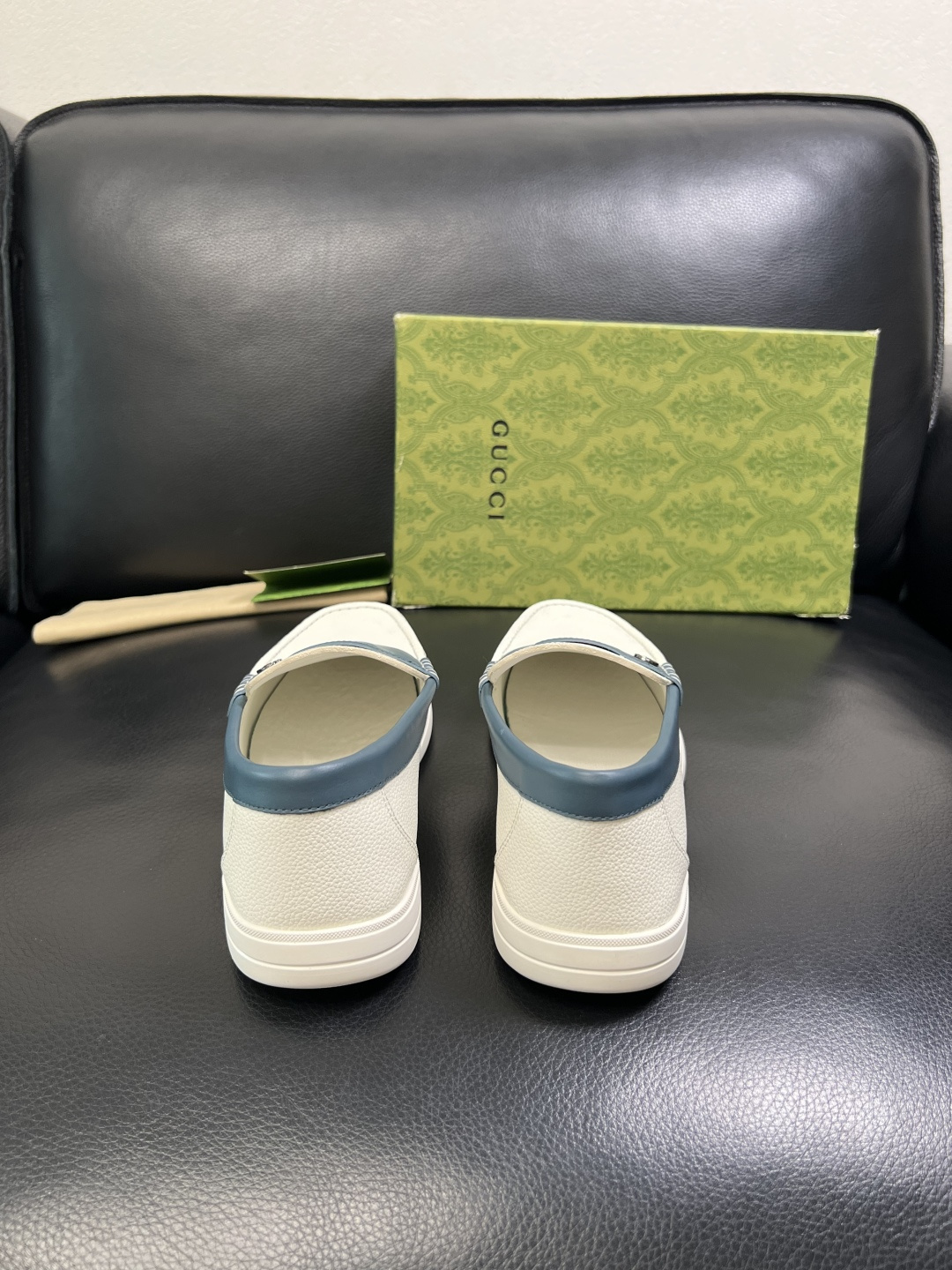 Gucci 高品质 顶级工艺品 古奇 专柜新款原厂配置，意大利进口牛皮面料，进口牛皮内里垫，透气舒适，鞋