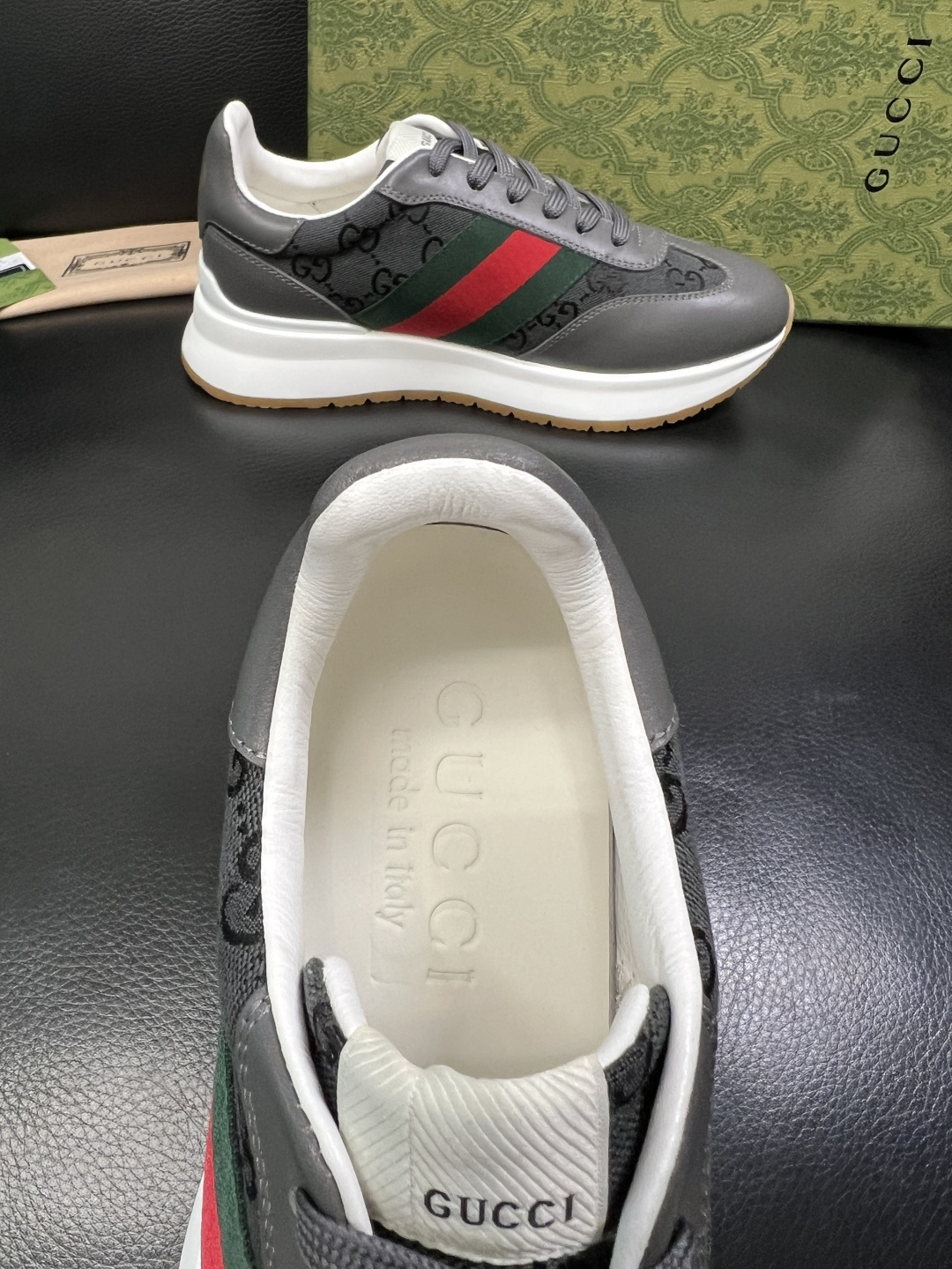 Gucci 高品质 顶级工艺品 古奇 专柜新款原厂配置，意大利进口牛皮面料，进口牛皮内里垫，透气舒适，鞋