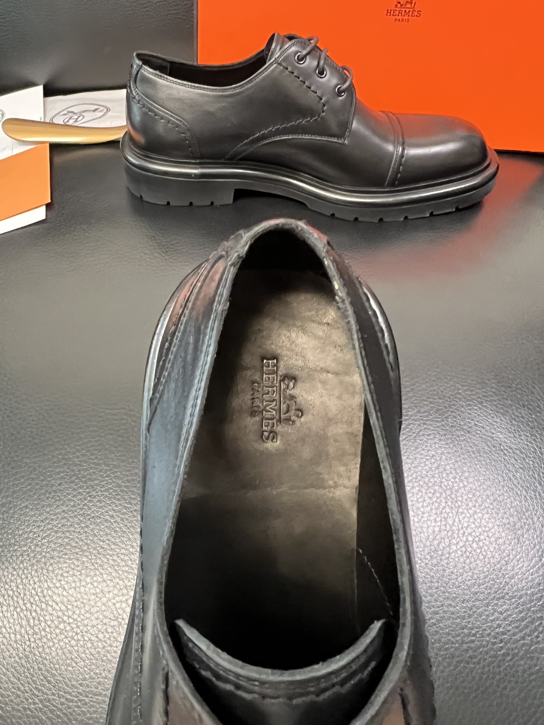 Hermes 高品质 顶级工艺品 爱马仕 皮鞋专柜同步发售原厂配置，意大利进口原版牛皮面料，高品质拼接工