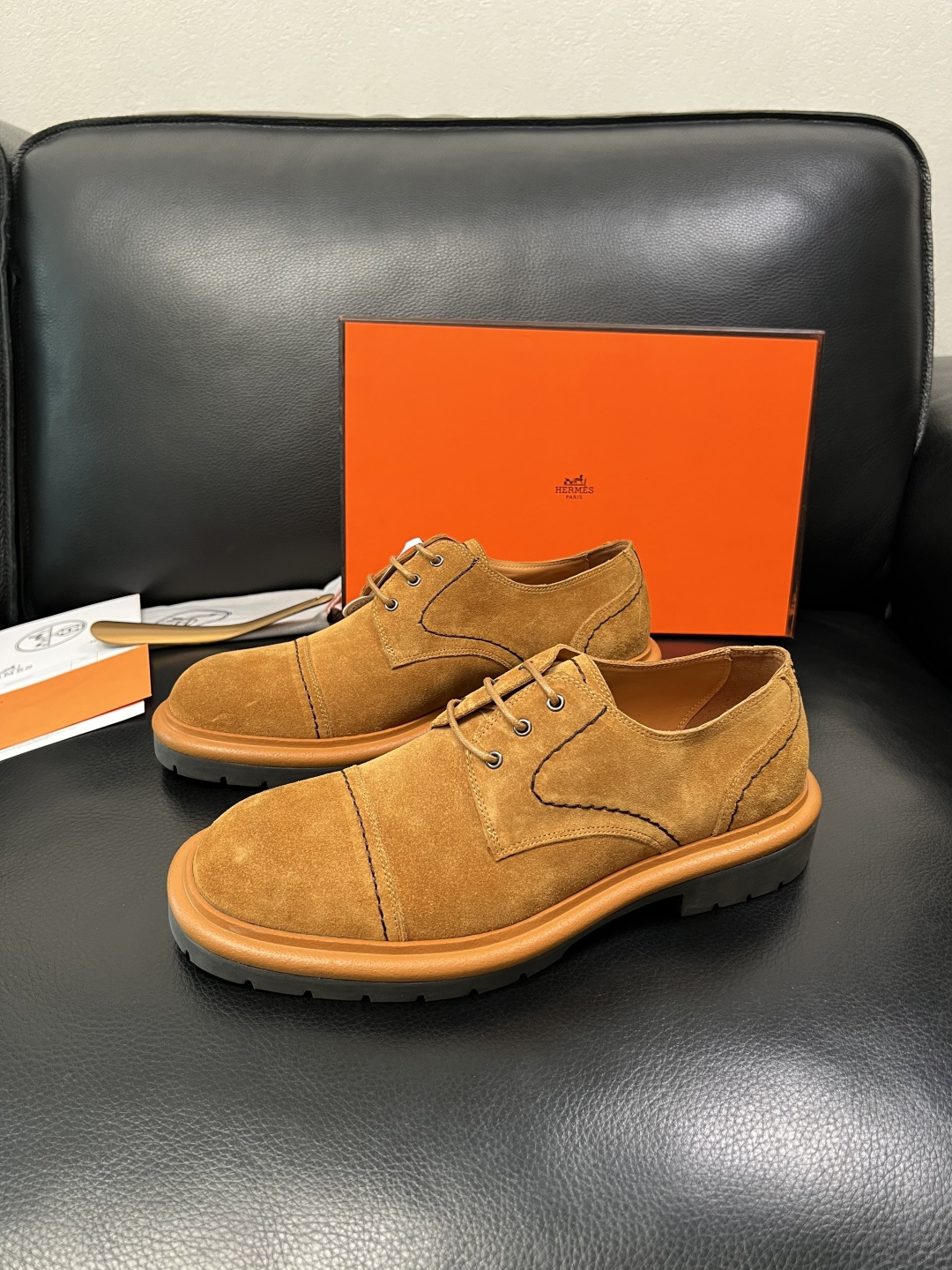 Hermes 高品质 顶级工艺品 爱马仕 皮鞋专柜同步发售原厂配置，意大利进口原版牛皮面料，高品质拼接工