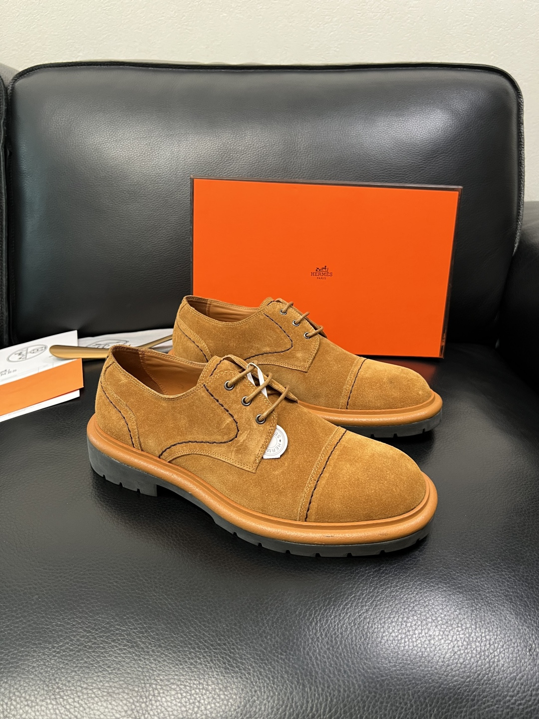 Hermes 高品质 顶级工艺品 爱马仕 皮鞋专柜同步发售原厂配置，意大利进口原版牛皮面料，高品质拼接工