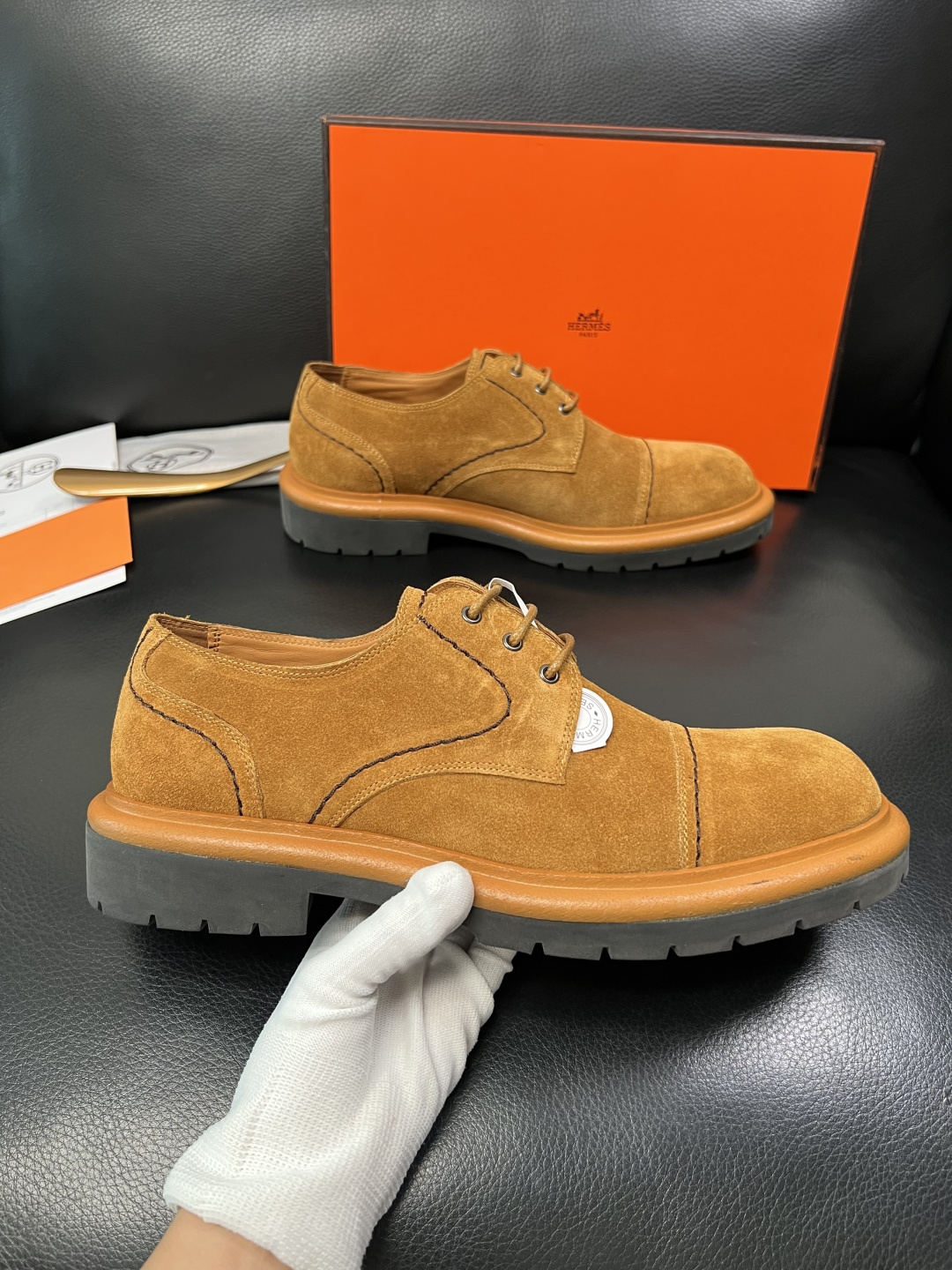 Hermes 高品质 顶级工艺品 爱马仕 皮鞋专柜同步发售原厂配置，意大利进口原版牛皮面料，高品质拼接工