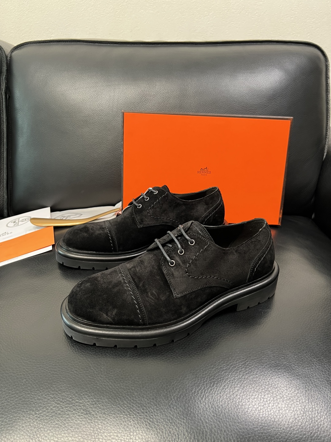 Hermes 高品质 顶级工艺品 爱马仕 皮鞋专柜同步发售原厂配置，意大利进口原版牛皮面料，高品质拼接工