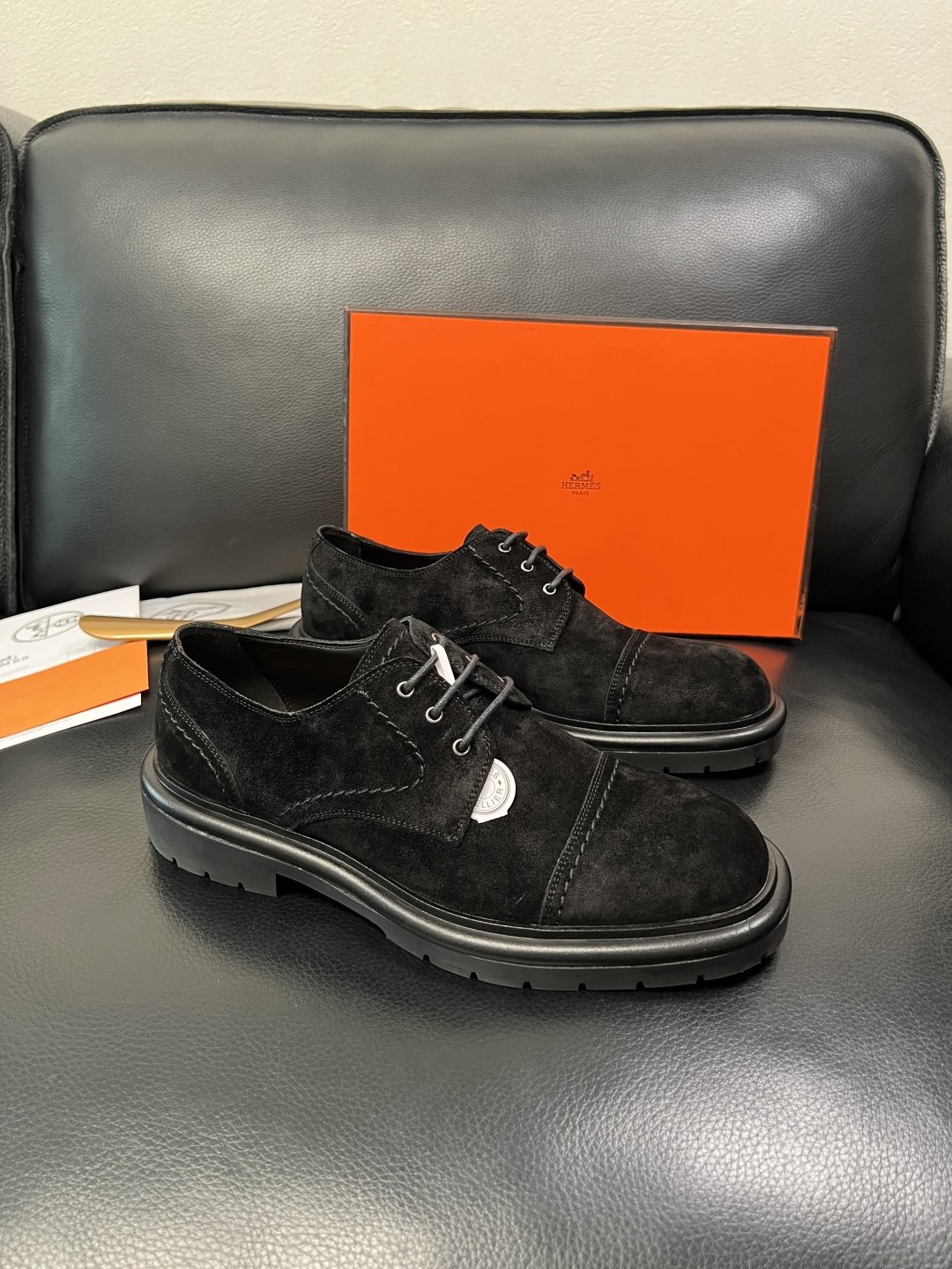 Hermes 高品质 顶级工艺品 爱马仕 皮鞋专柜同步发售原厂配置，意大利进口原版牛皮面料，高品质拼接工
