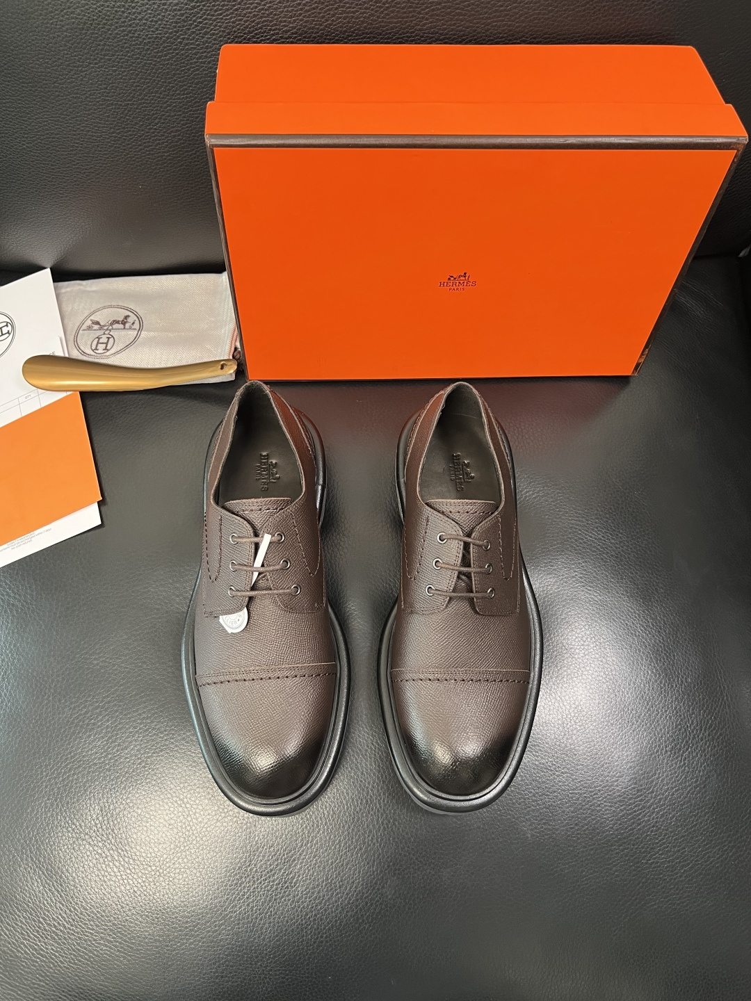 Hermes 高品质 顶级工艺品 爱马仕 皮鞋专柜同步发售原厂配置，意大利进口原版牛皮面料，高品质拼接工