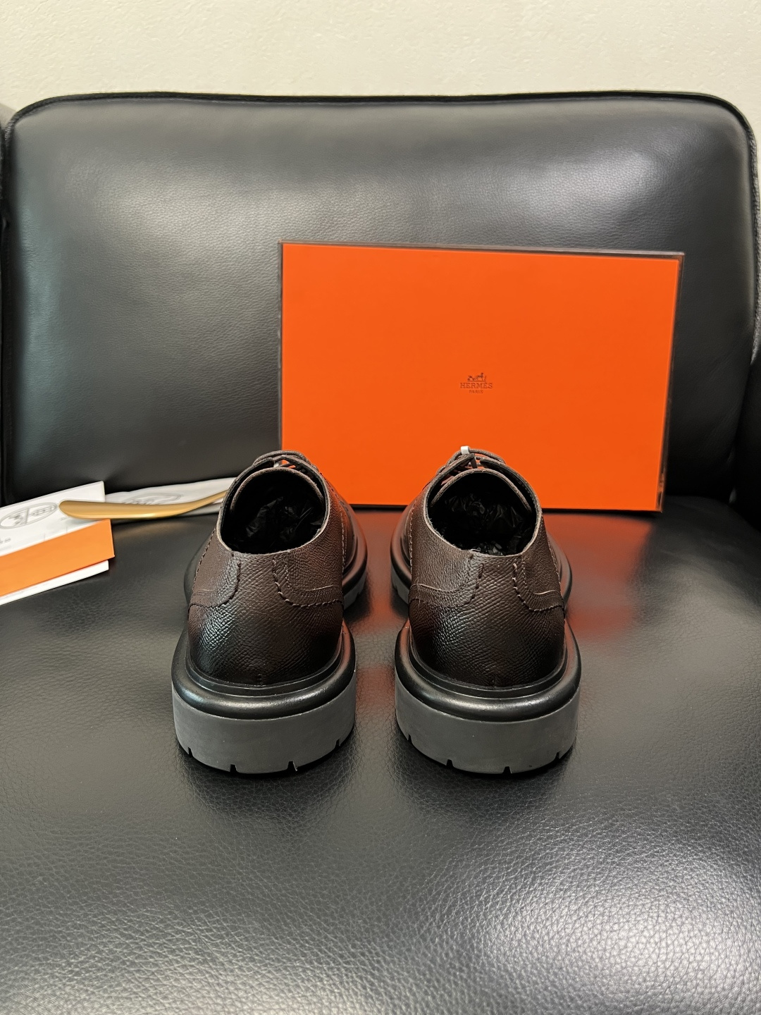 Hermes 高品质 顶级工艺品 爱马仕 皮鞋专柜同步发售原厂配置，意大利进口原版牛皮面料，高品质拼接工