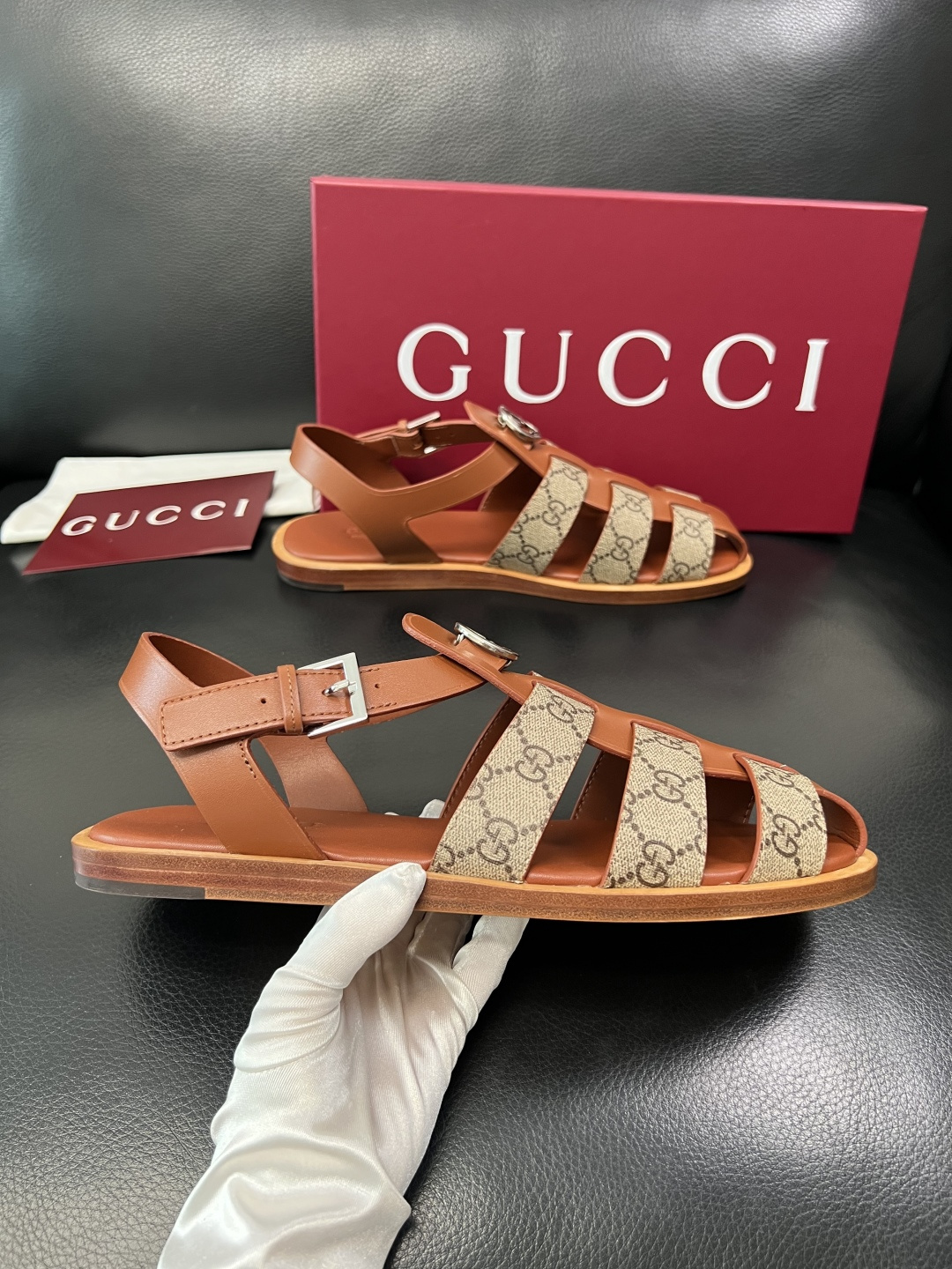 Gucci 高品质 顶级工艺品 古奇 拖鞋专柜新款原厂配置，意大利进口牛皮面料，进口牛皮内里垫，透气舒适