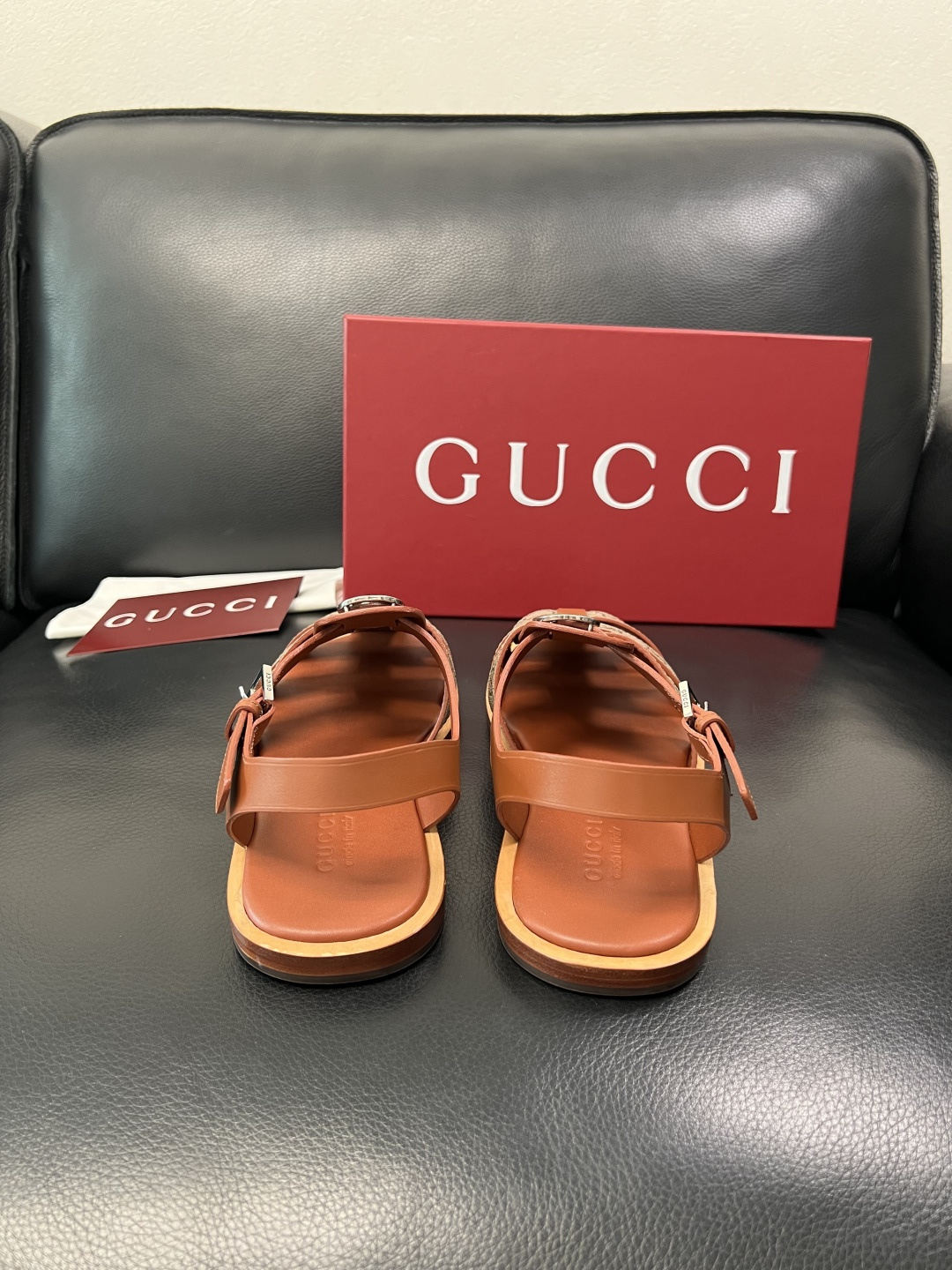Gucci 高品质 顶级工艺品 古奇 拖鞋专柜新款原厂配置，意大利进口牛皮面料，进口牛皮内里垫，透气舒适