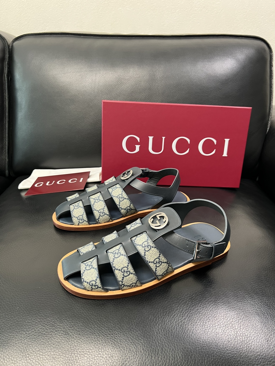 Gucci 高品质 顶级工艺品 古奇 拖鞋专柜新款原厂配置，意大利进口牛皮面料，进口牛皮内里垫，透气舒适