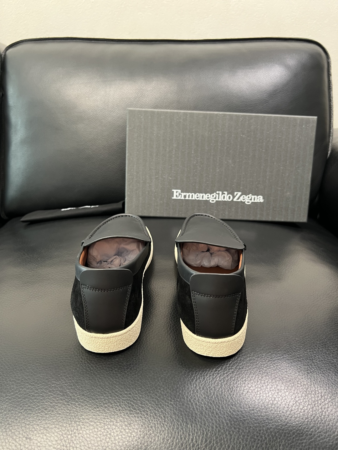 Zegna 高品质 顶级工艺品 杰尼亚 专柜新款原厂配置，意大利进口牛皮面料，进口牛里垫，透气舒适，鞋底