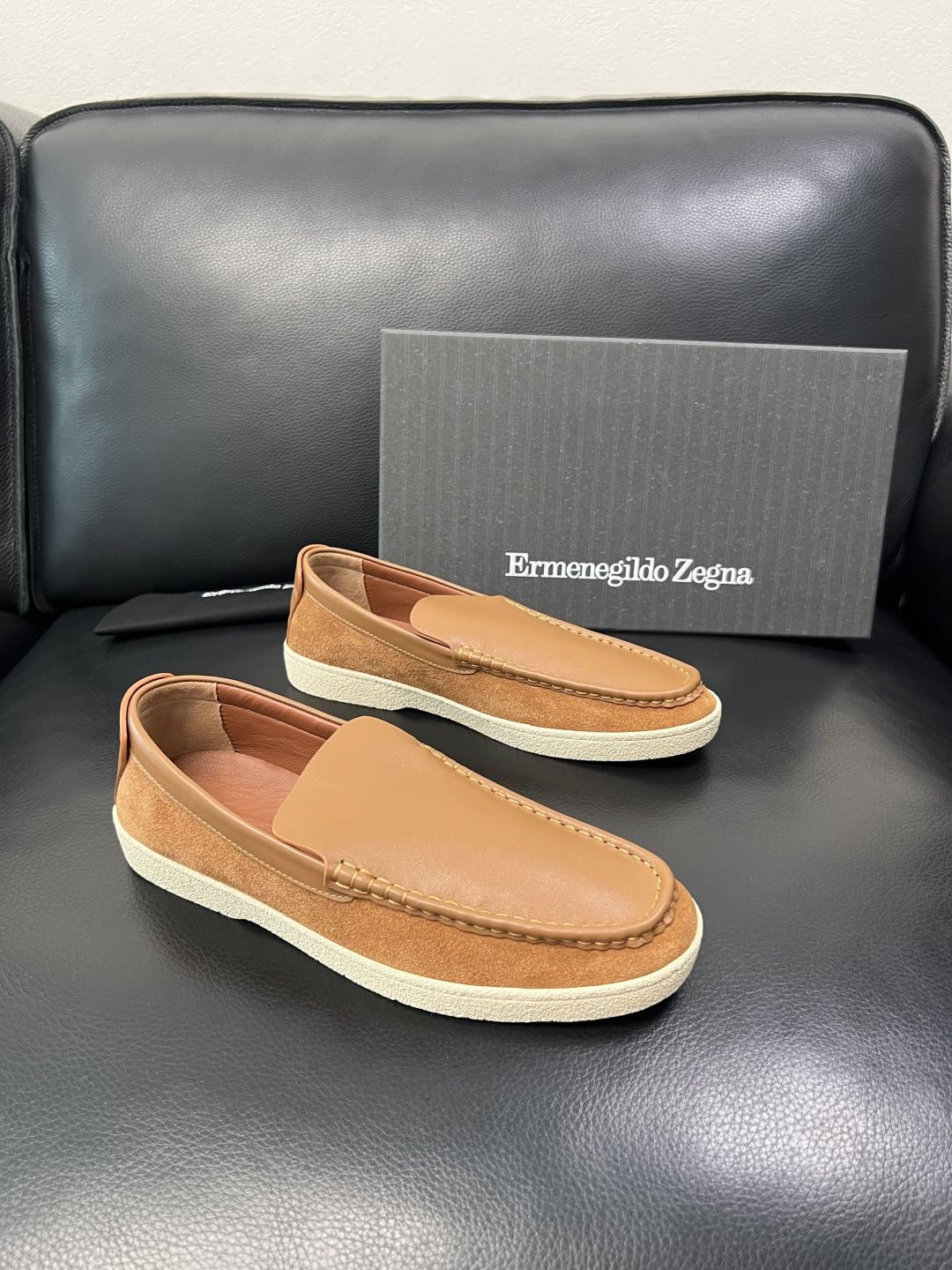 Zegna 高品质 顶级工艺品 杰尼亚 专柜新款原厂配置，意大利进口牛皮面料，进口牛里垫，透气舒适，鞋底